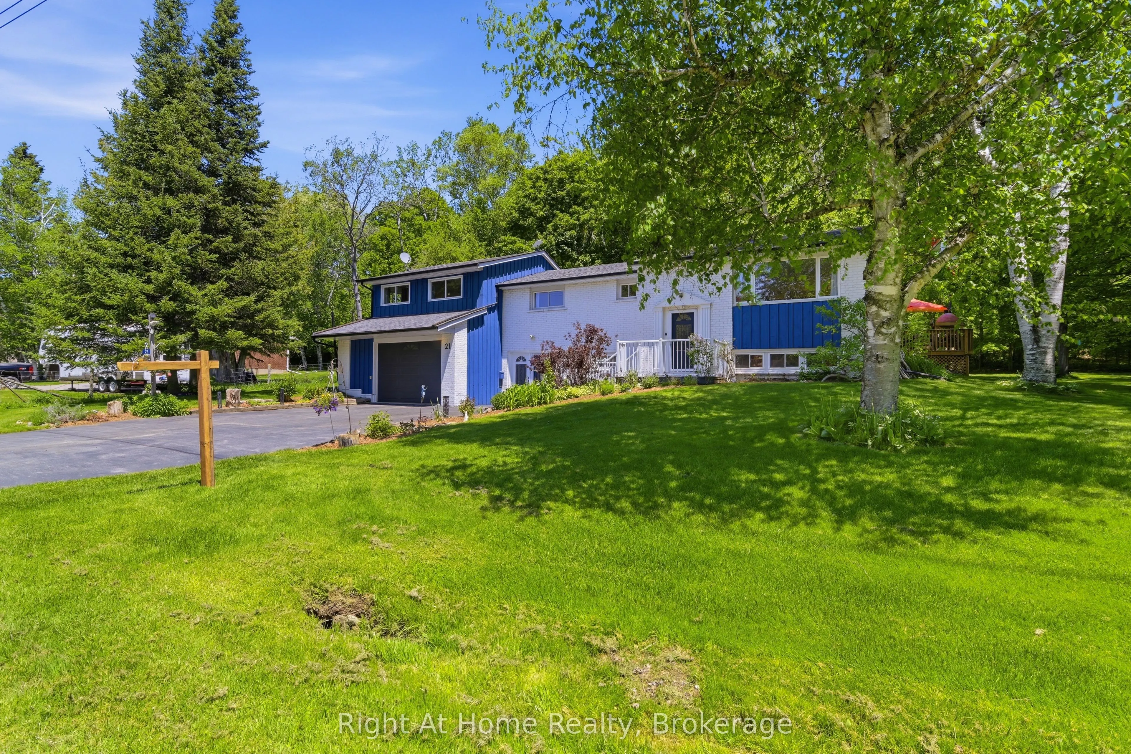 21 Nonquon Drive