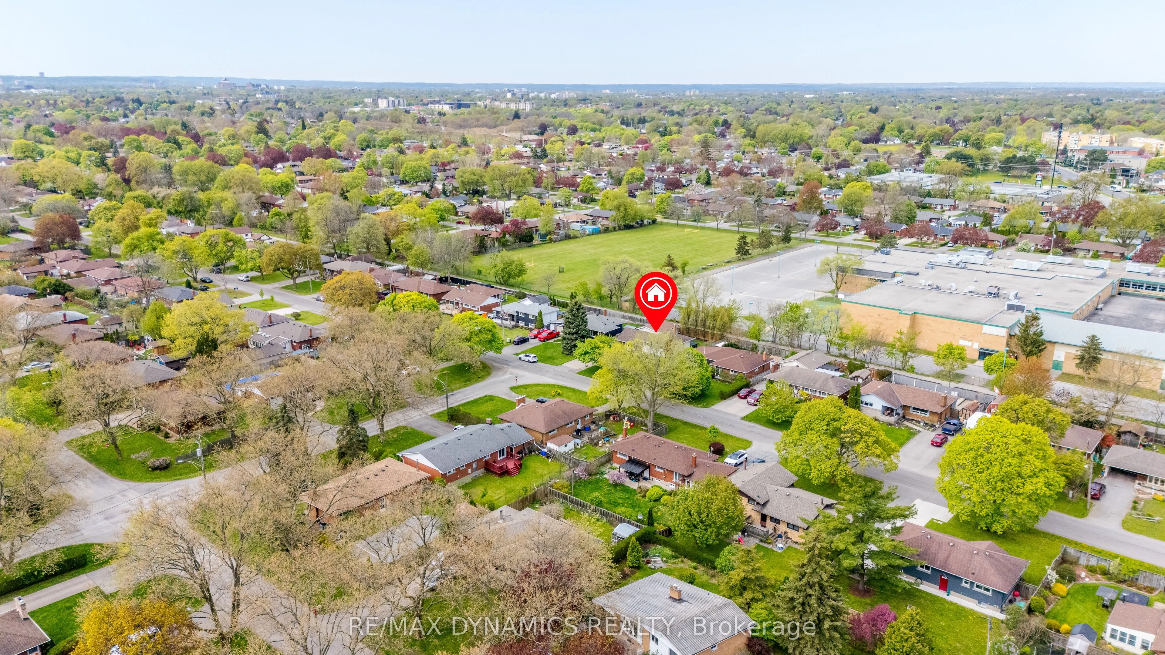 87 Rochelle Drive