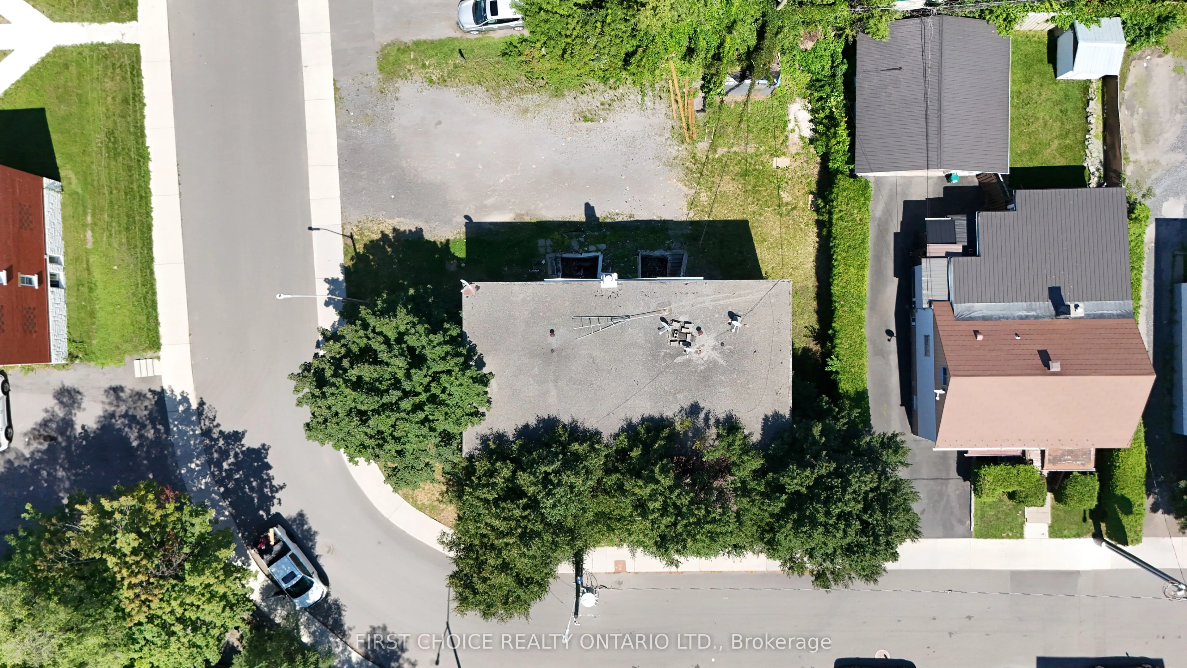 255 St Denis Street