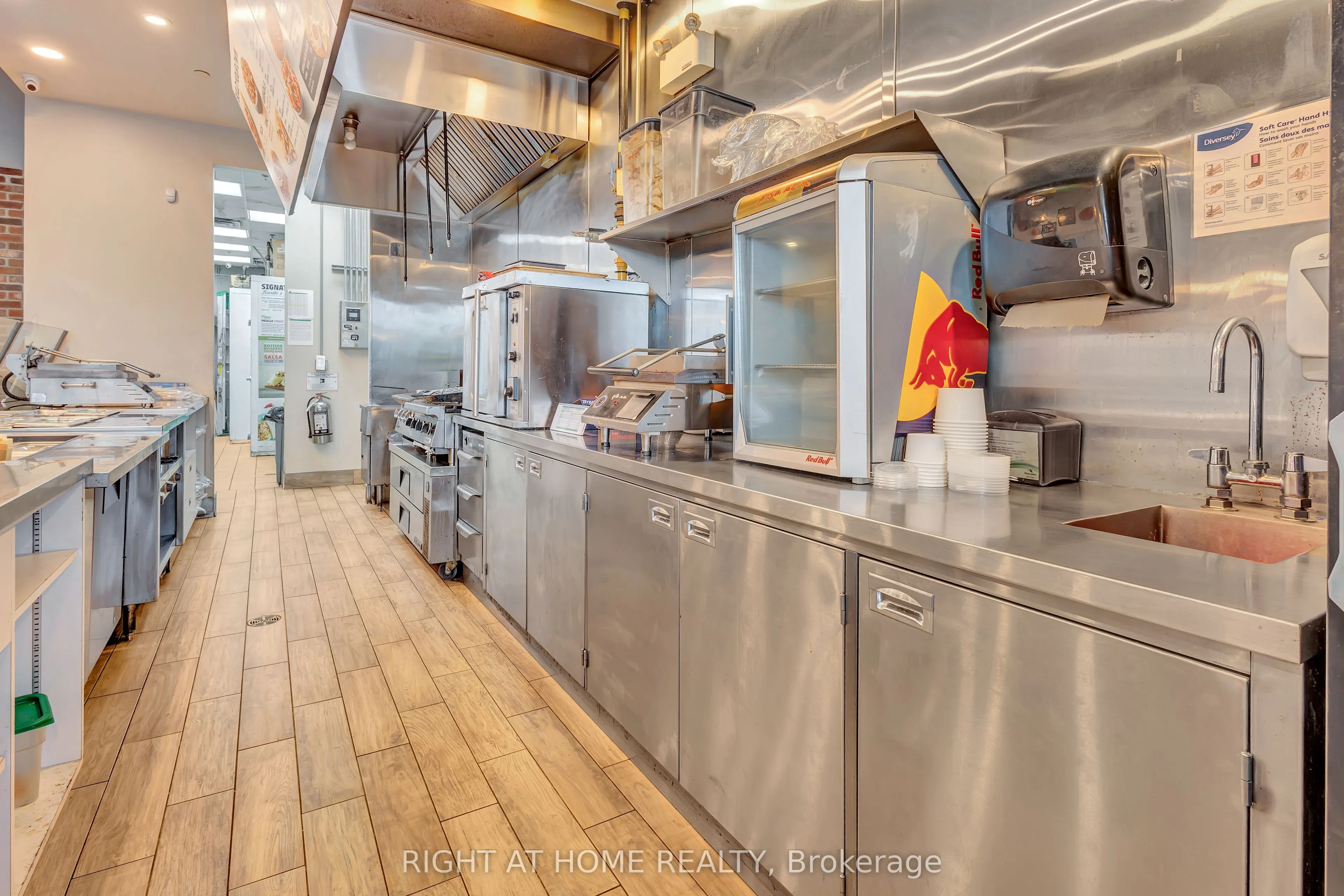 6081 Hazeldean Road