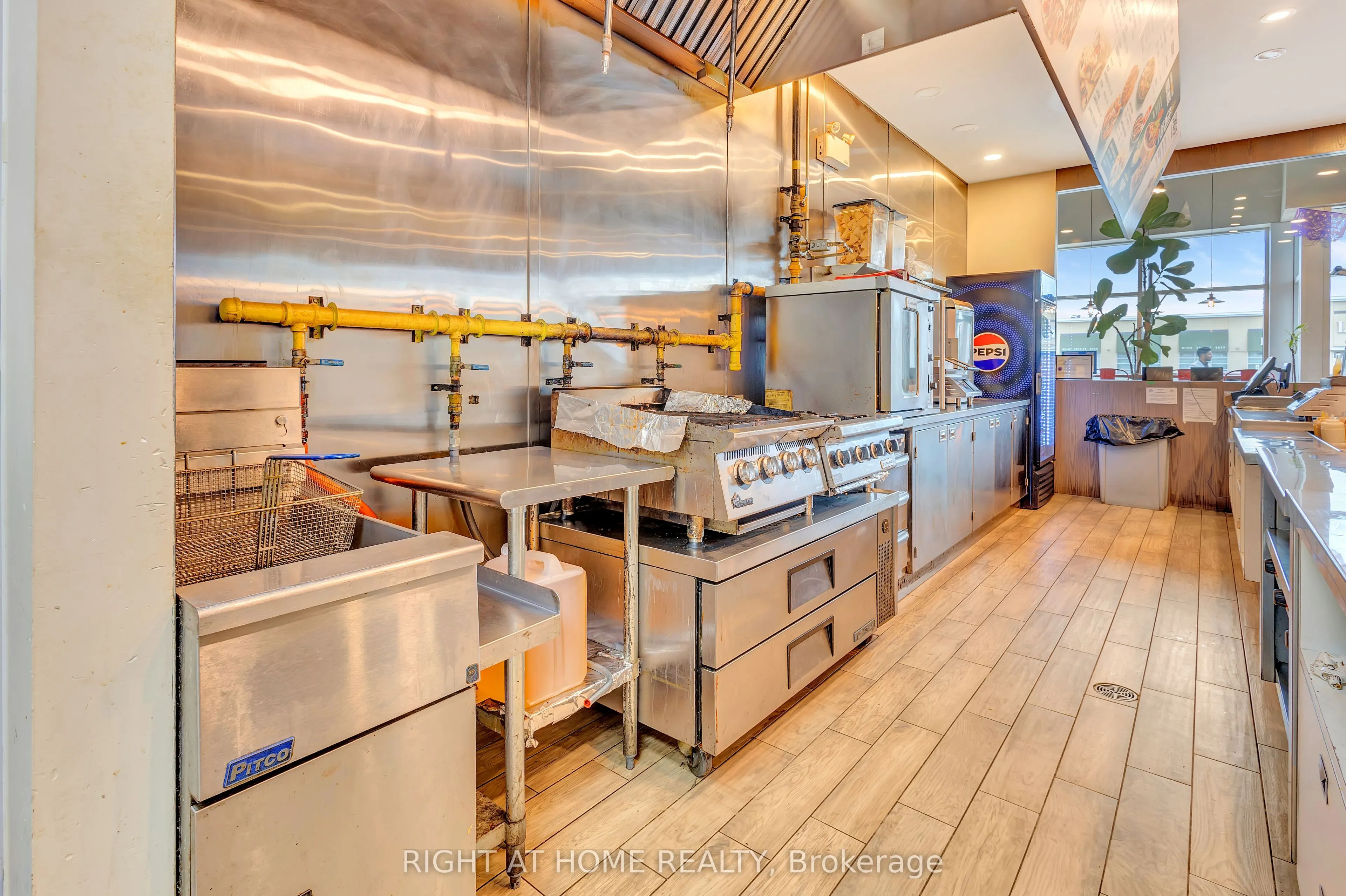 6081 Hazeldean Road