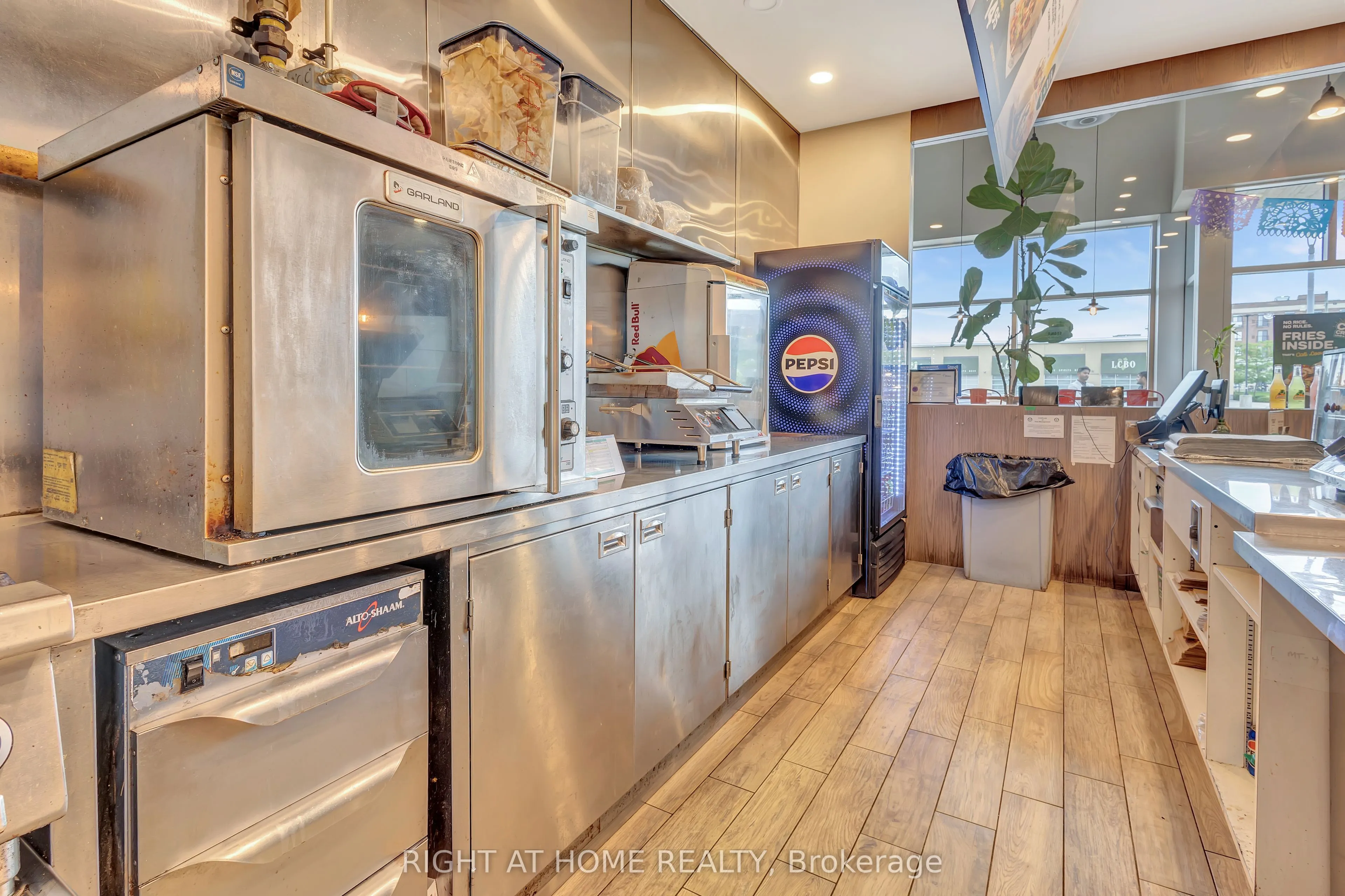6081 Hazeldean Road