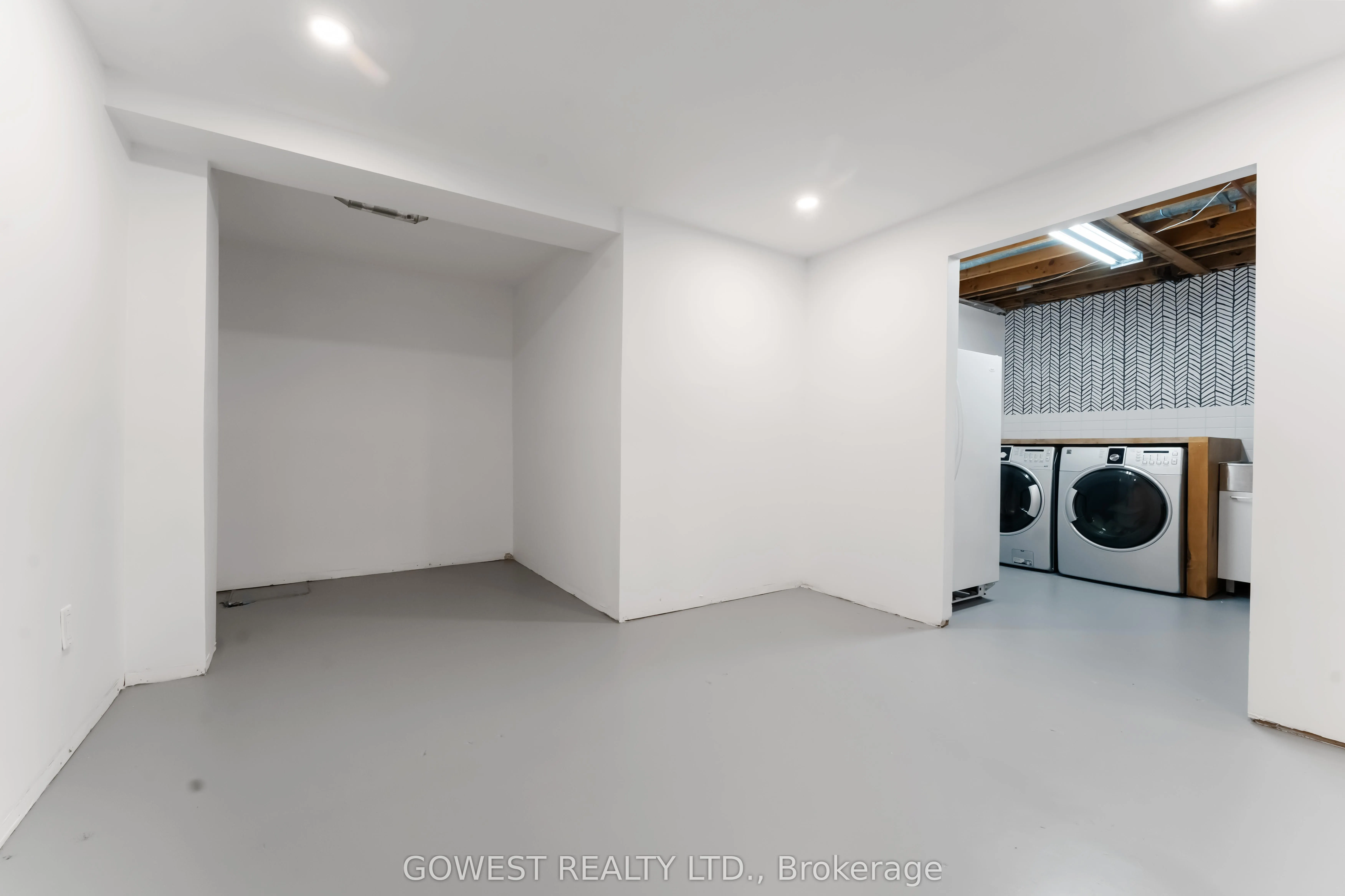 94 Fieldgate Drive