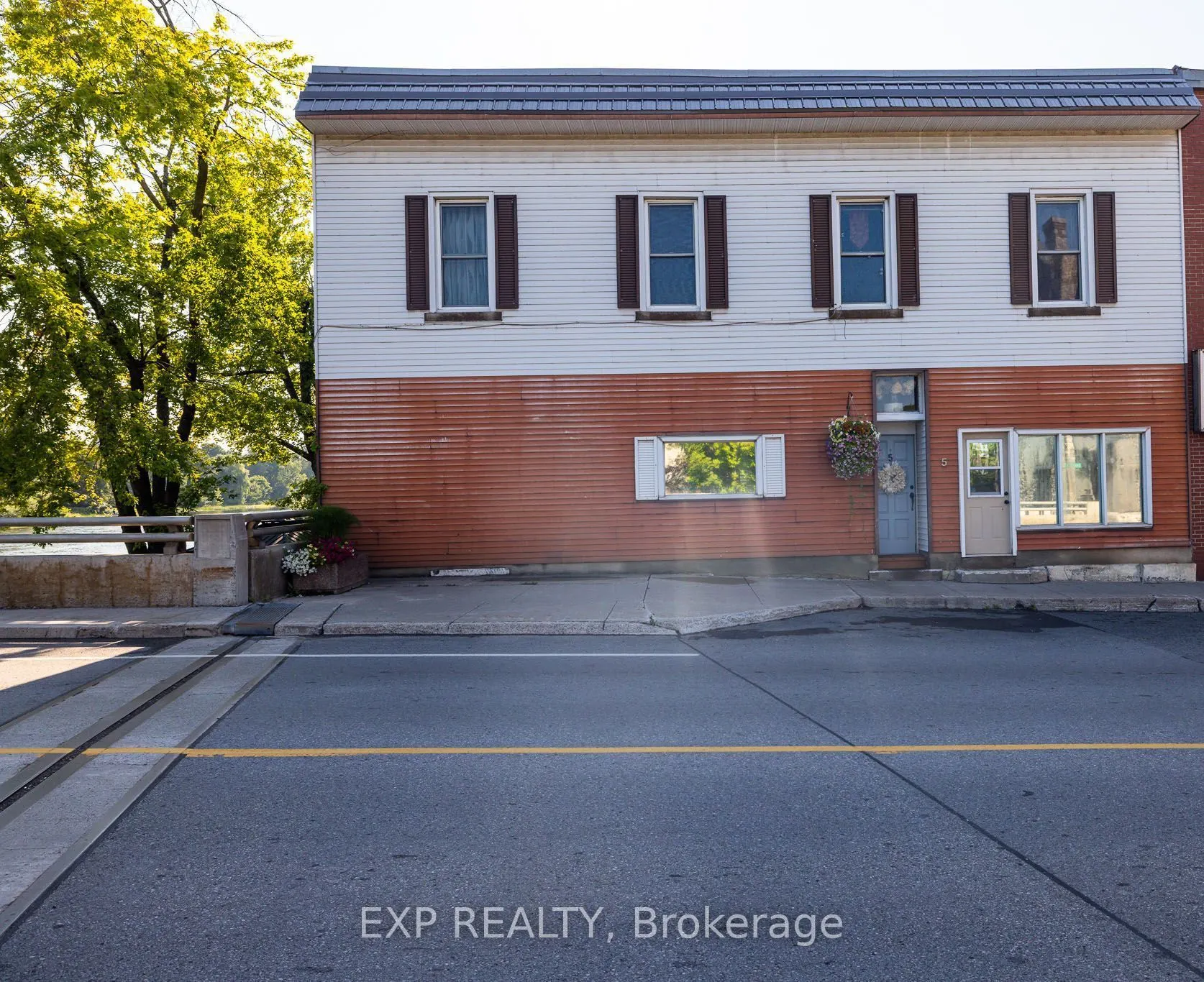 5-7 Bridge Street