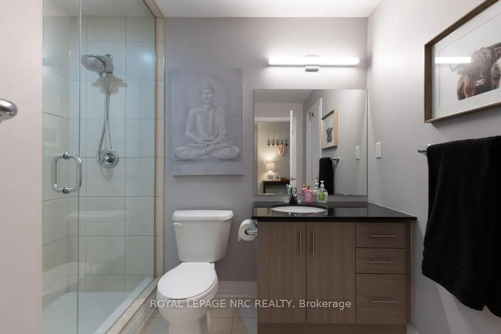 10 Concord Place #412
