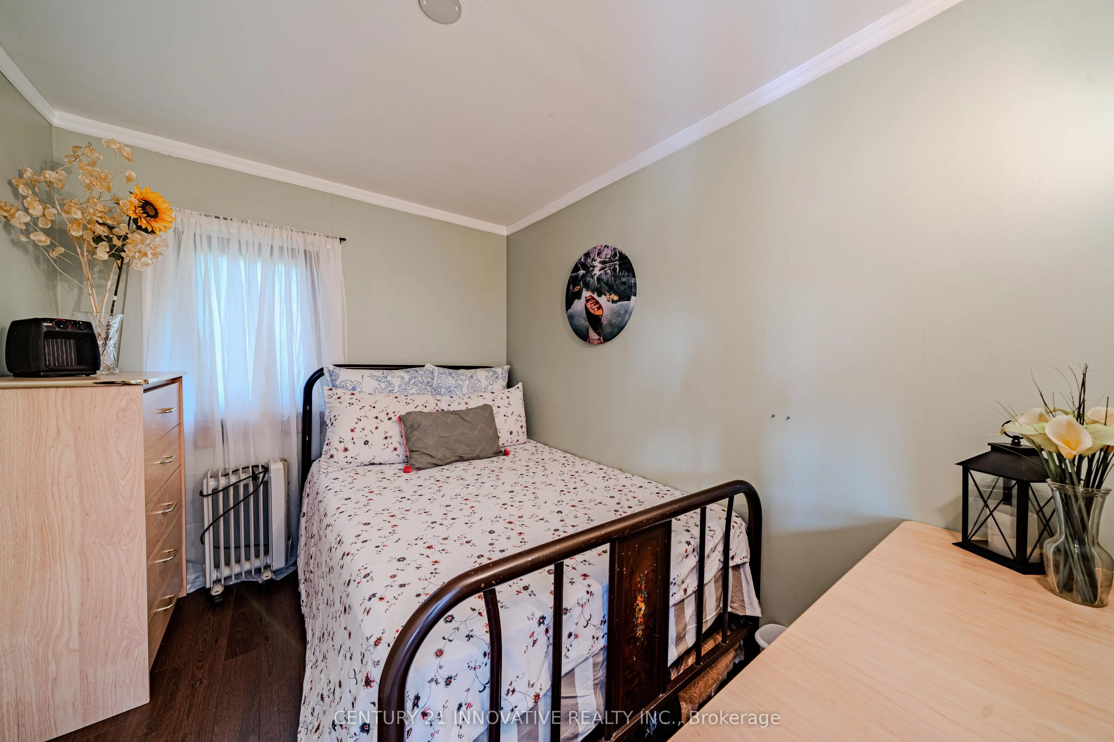 73 Loon Street