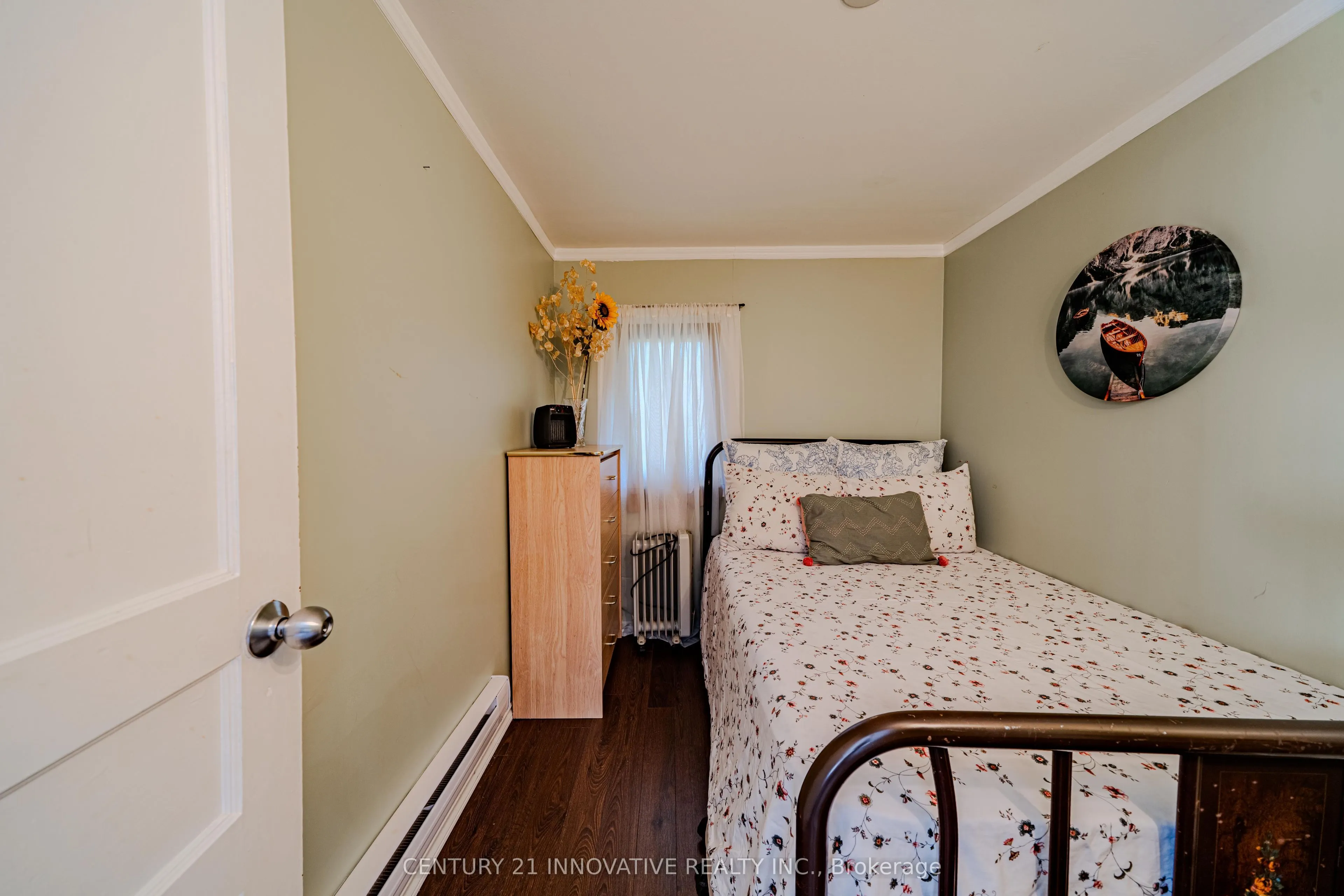 73 Loon Street