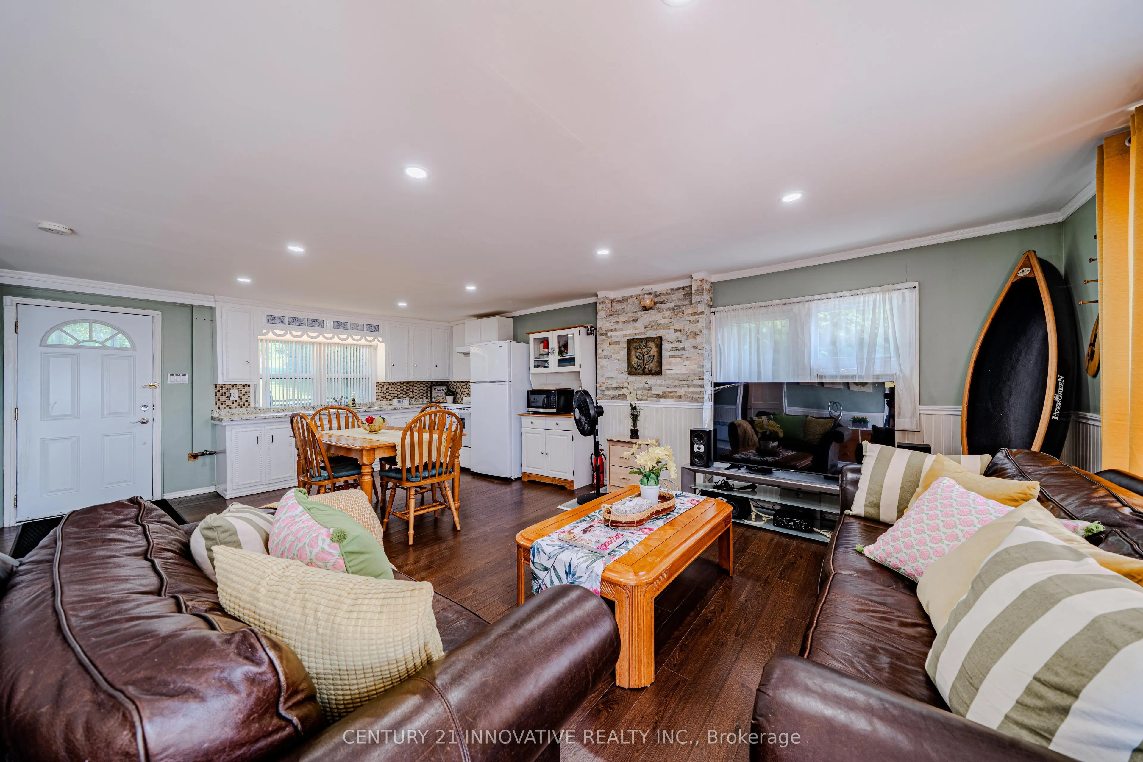 73 Loon Street