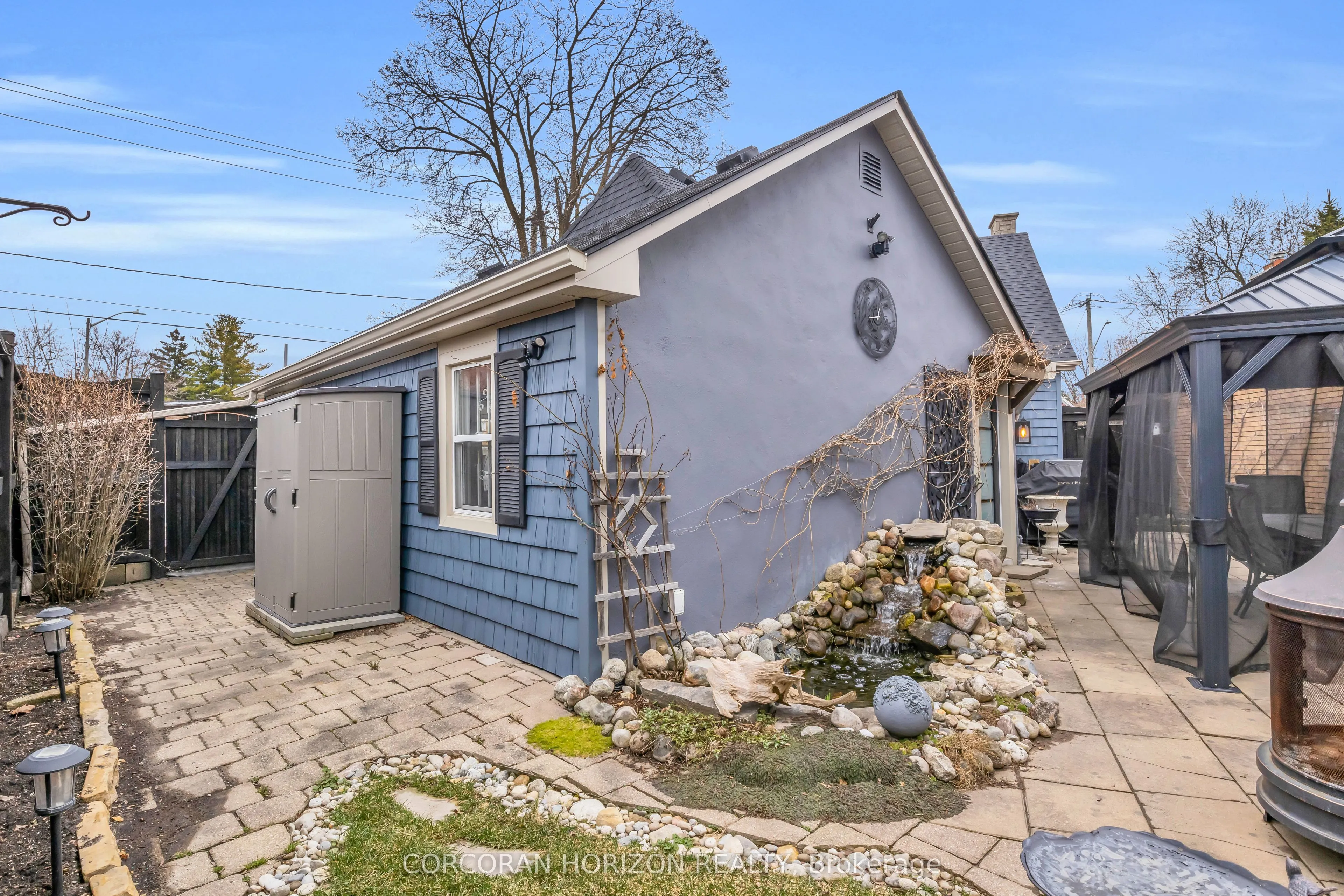 296 Weber Street E