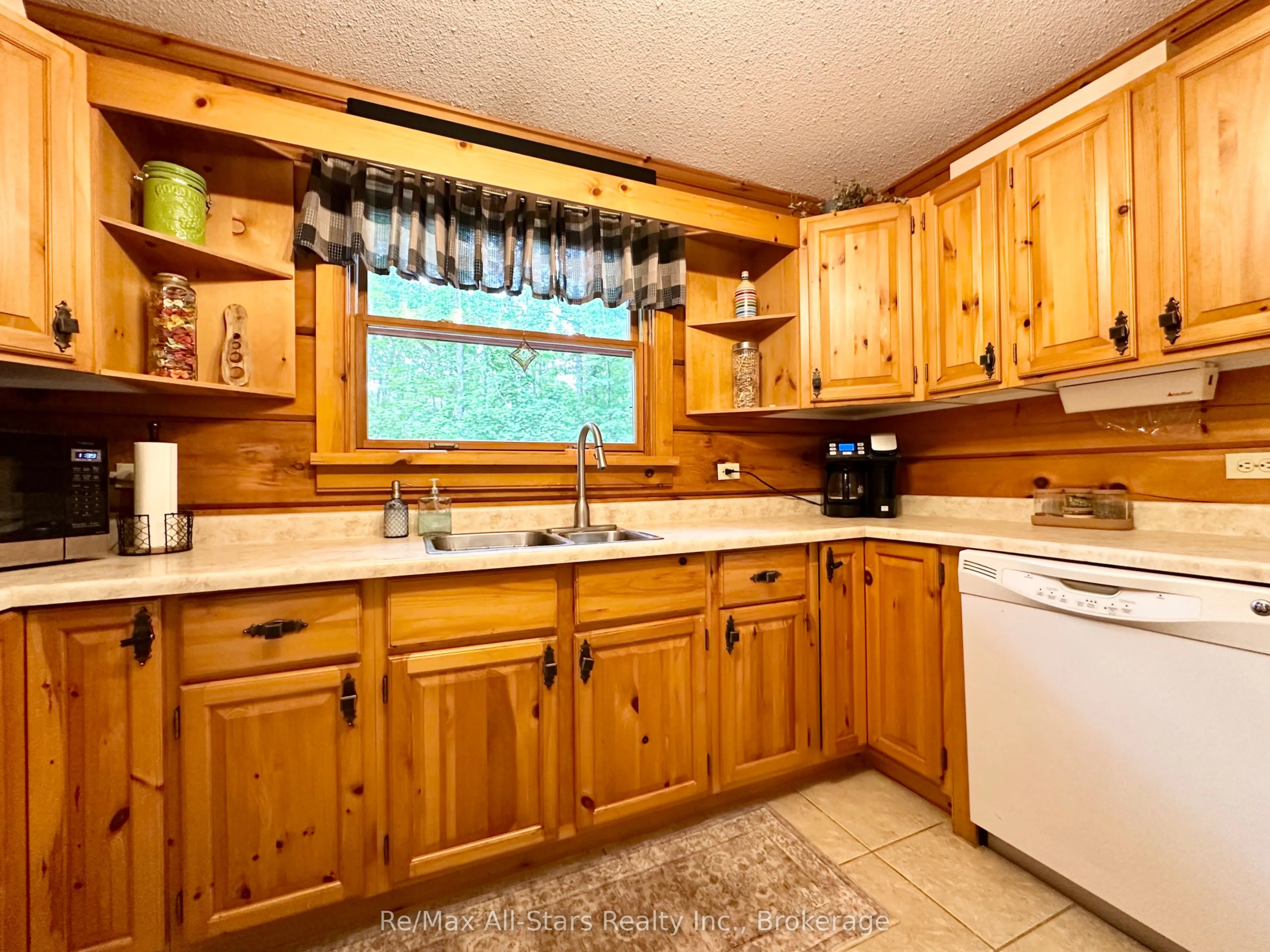 55 Golf Club Crescent