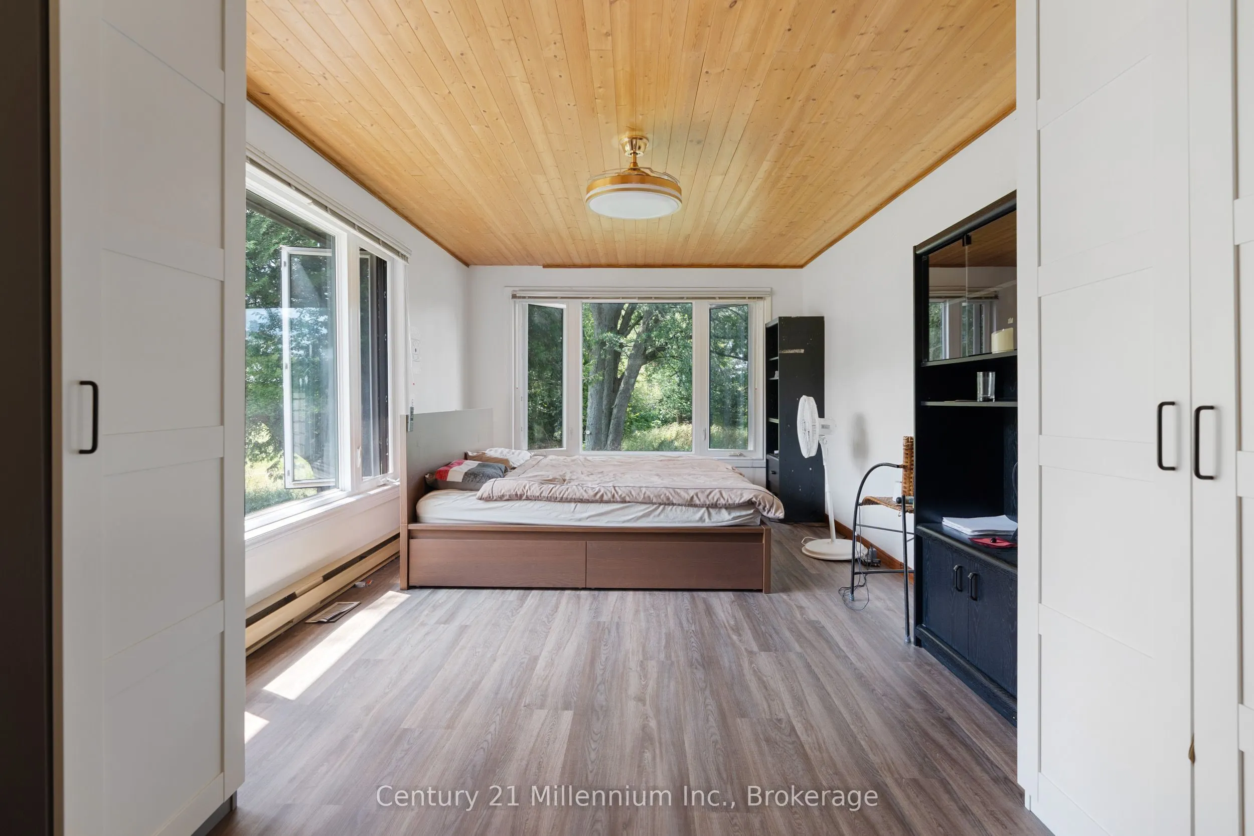 398235 28th Avenue E