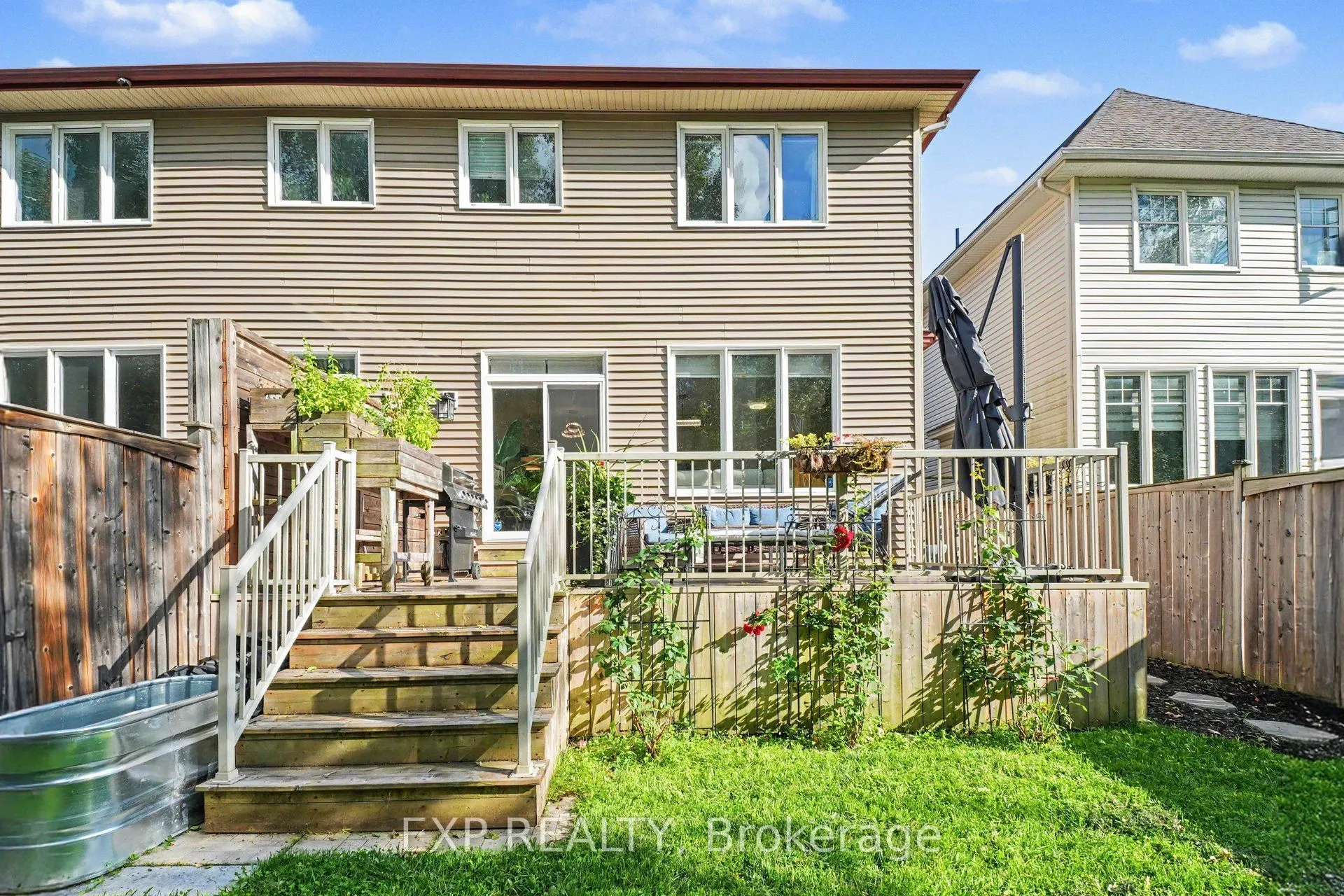 897 Bunchberry Way