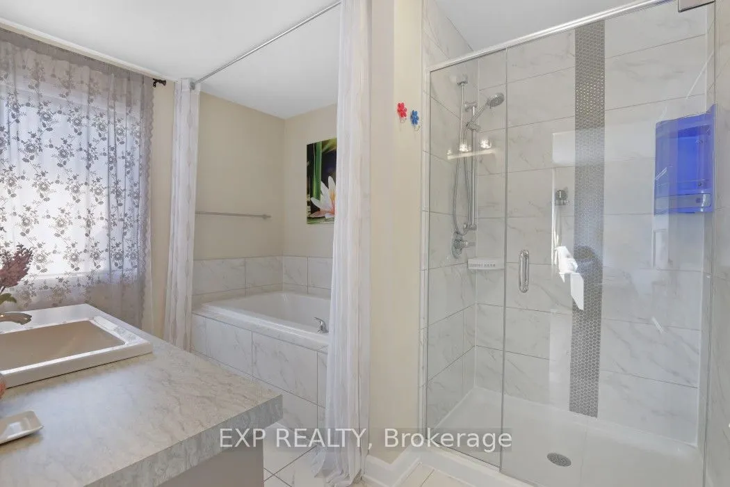 225 Sunset Crescent