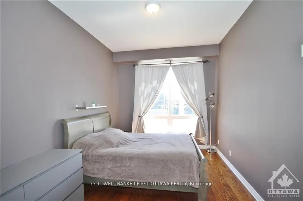 500 CLARIDGE Drive #205