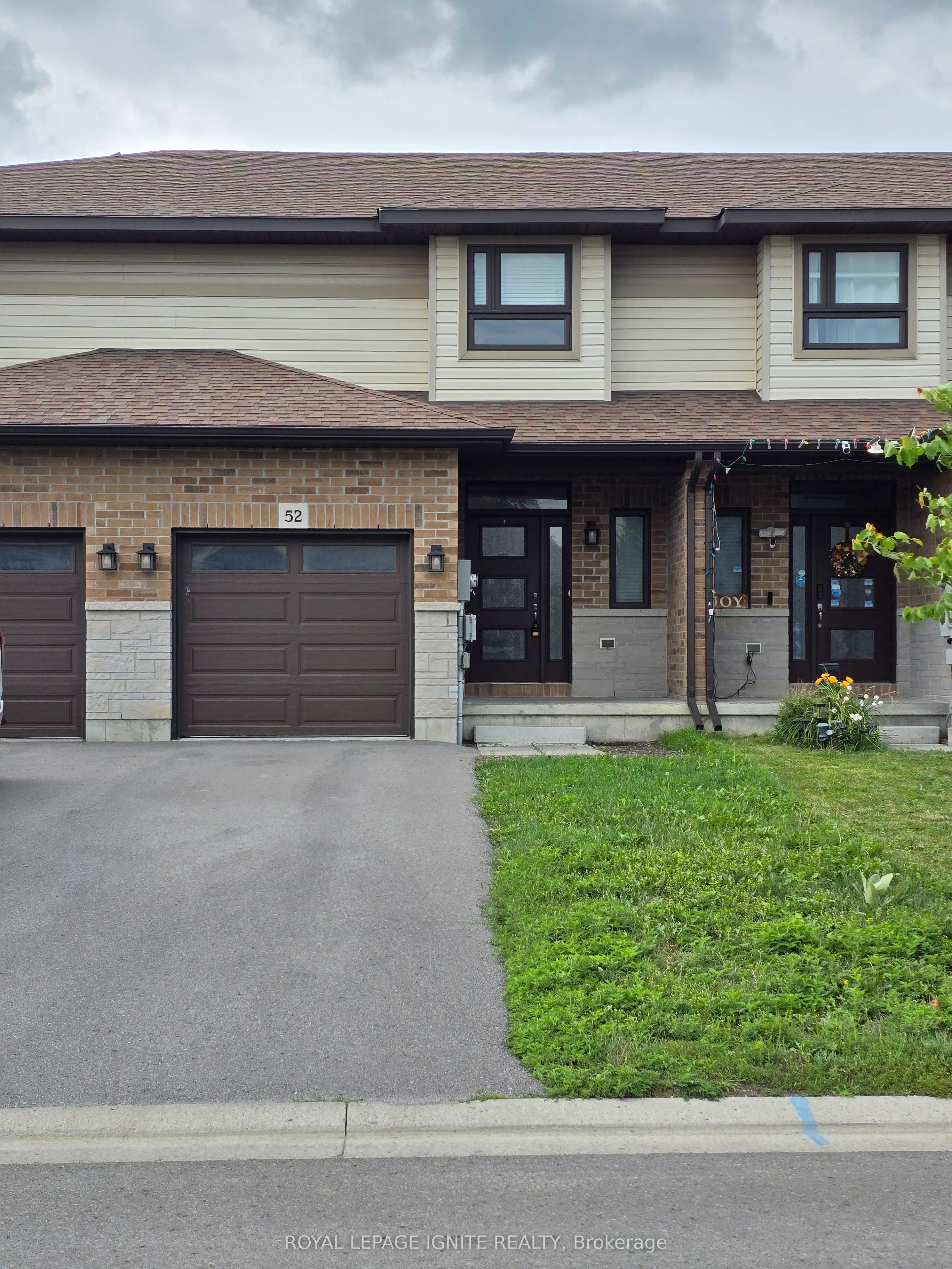 52 Cottonwood Drive