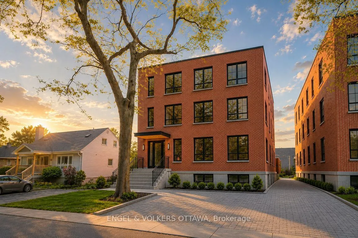 655 Donat Street N #10
