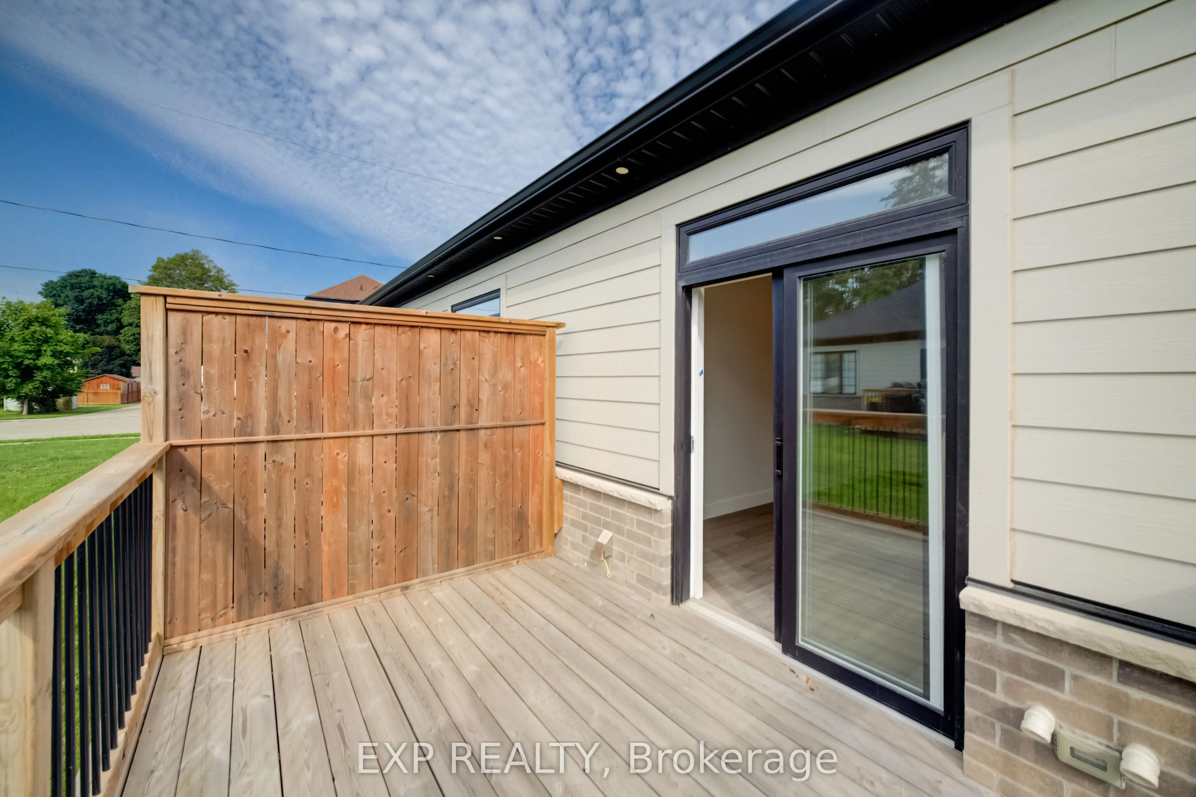 12 Washington Street #102