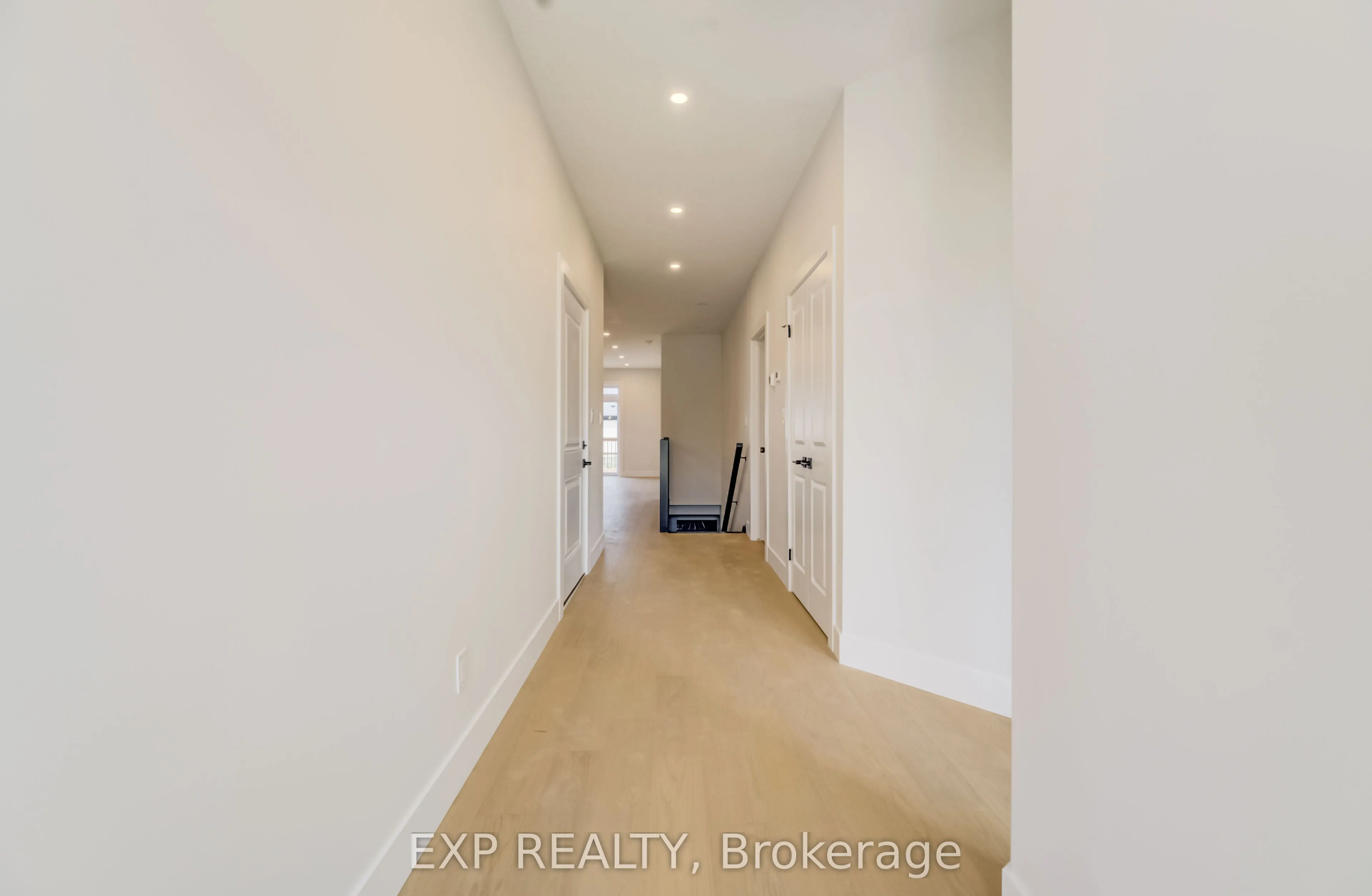 12 Washington Street #202