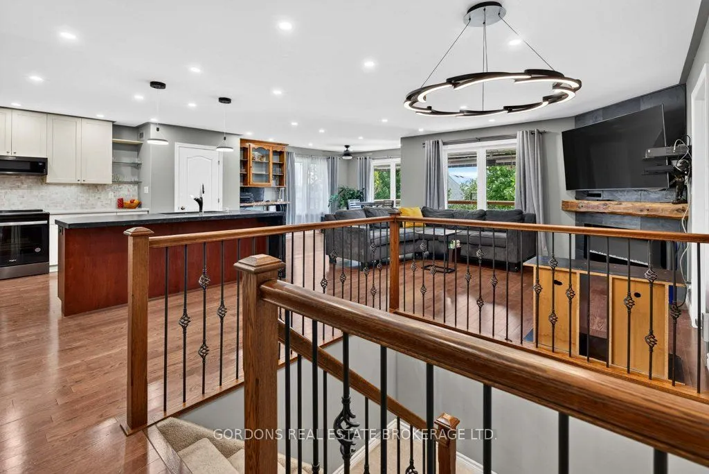 436 Bridge Street W