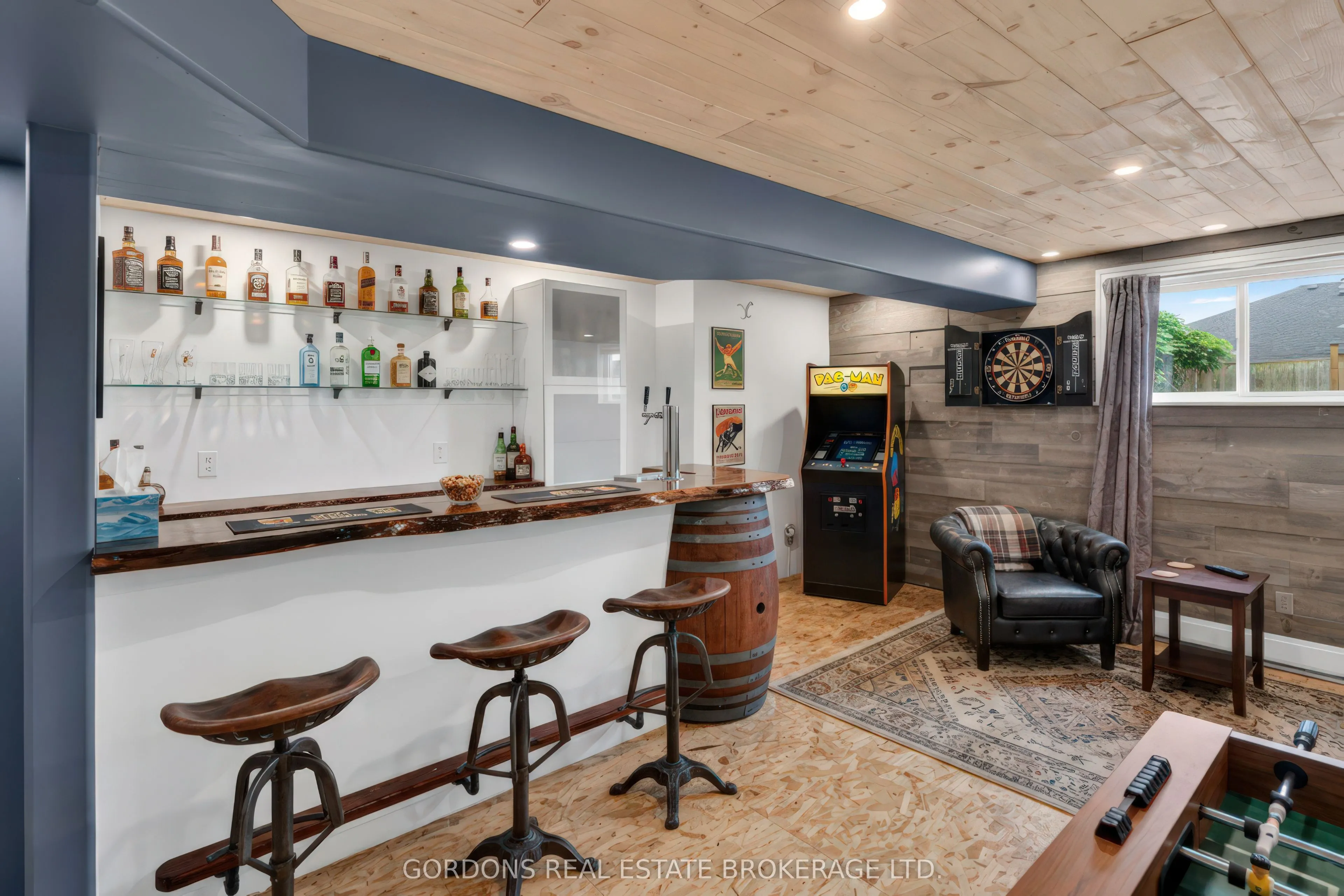 436 Bridge Street W