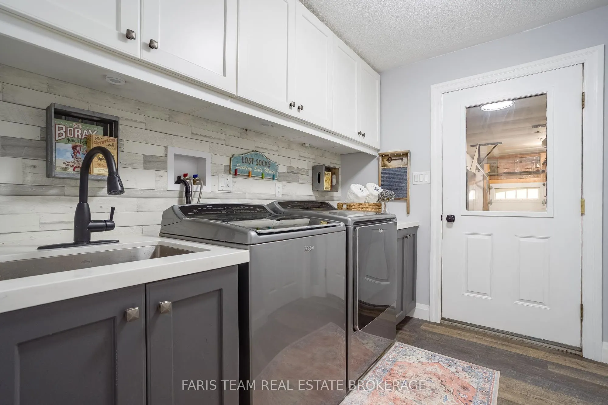 135 Forest Glen Drive