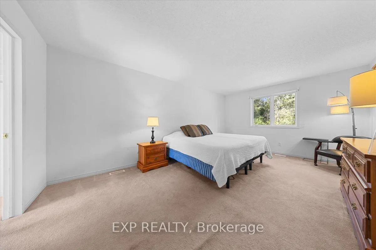 113 Grey Fox Drive