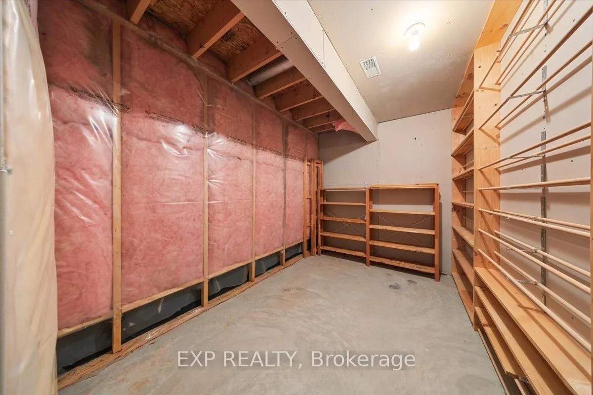 113 Grey Fox Drive