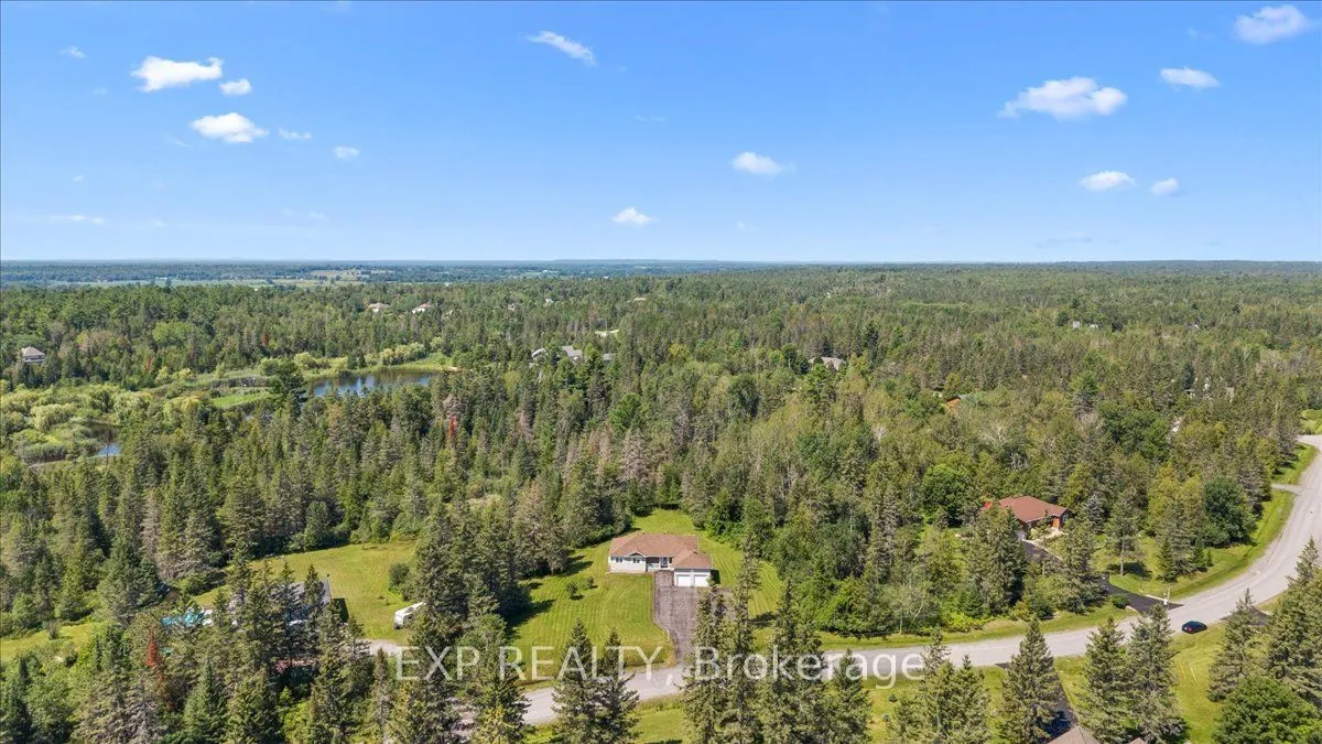 113 Grey Fox Drive