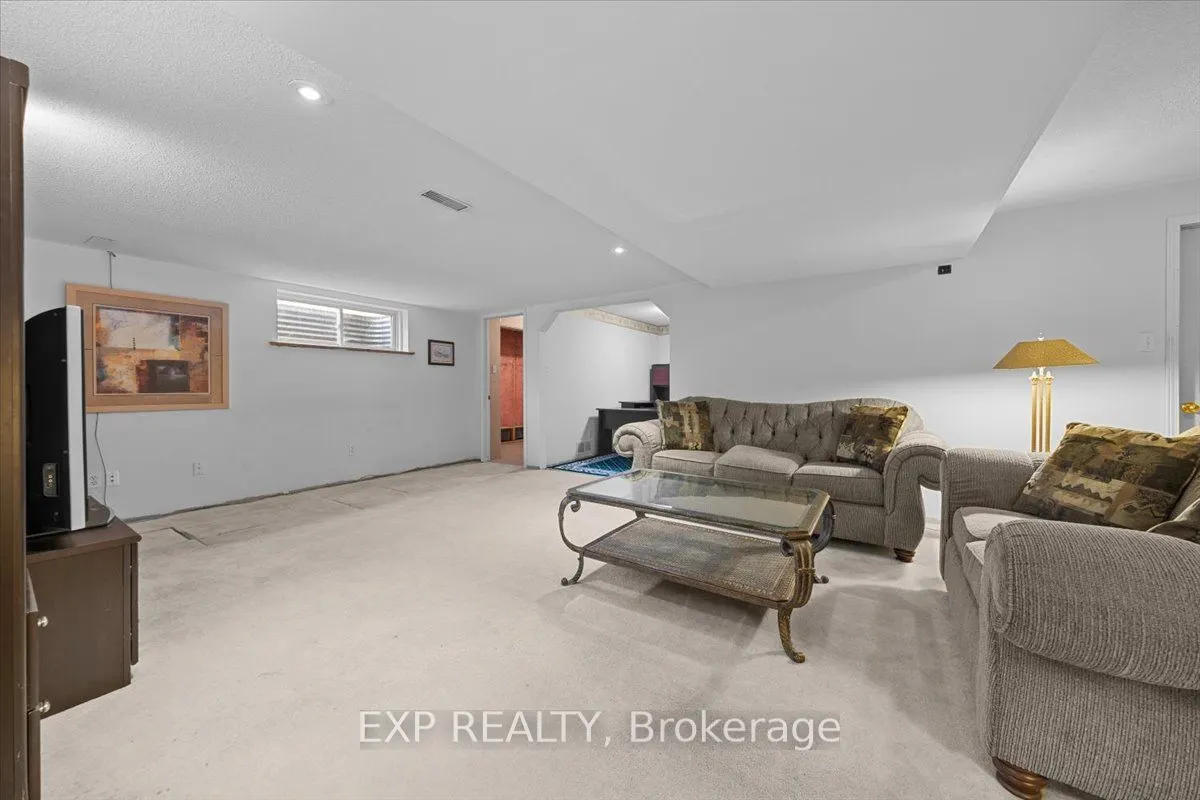 113 Grey Fox Drive