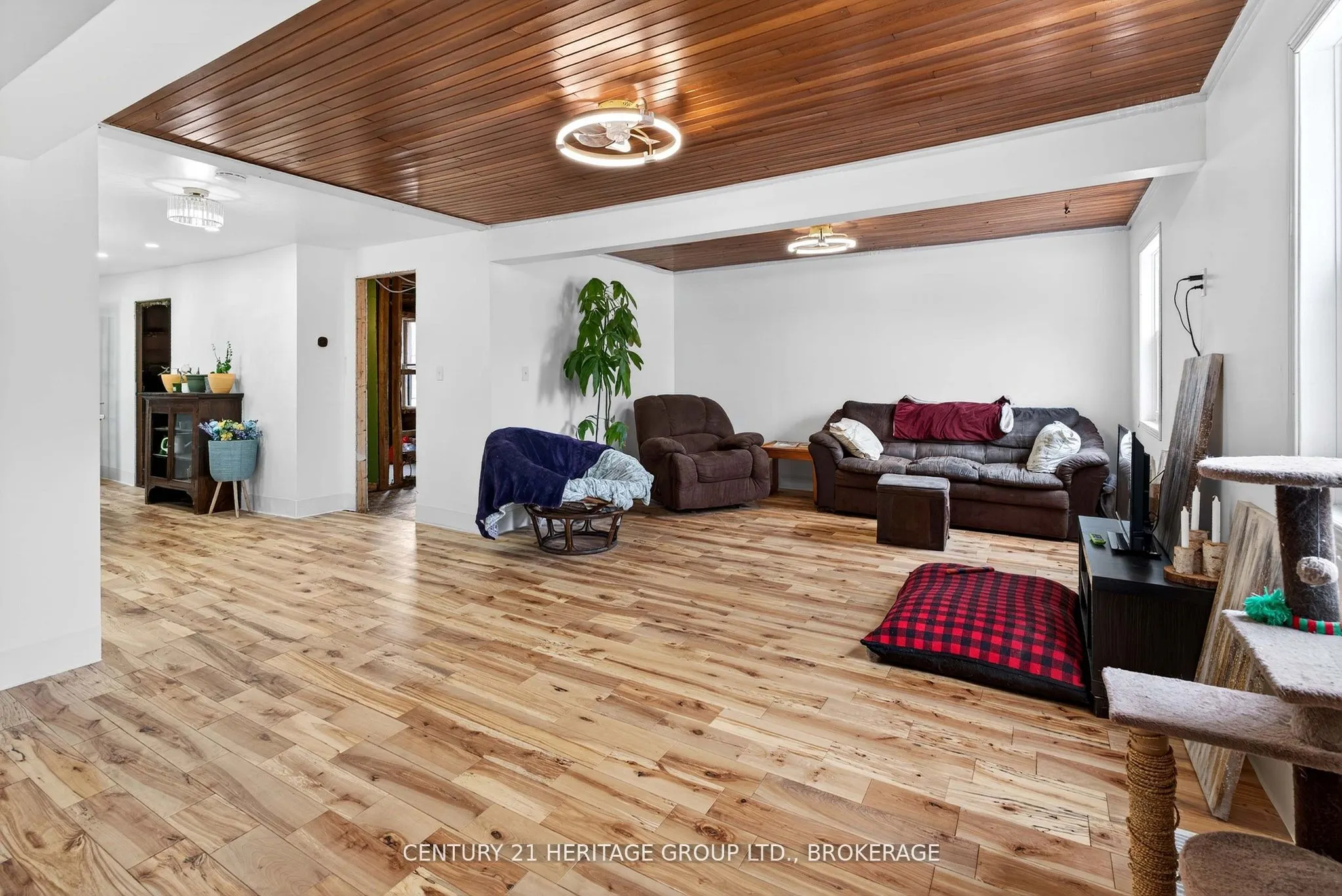 5886 Wilmer Road