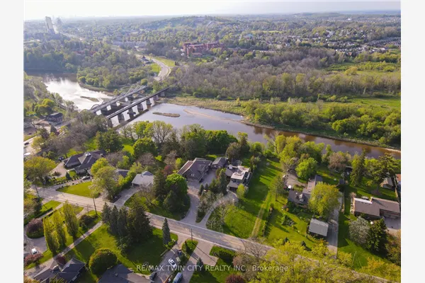 138 Riverbank Drive