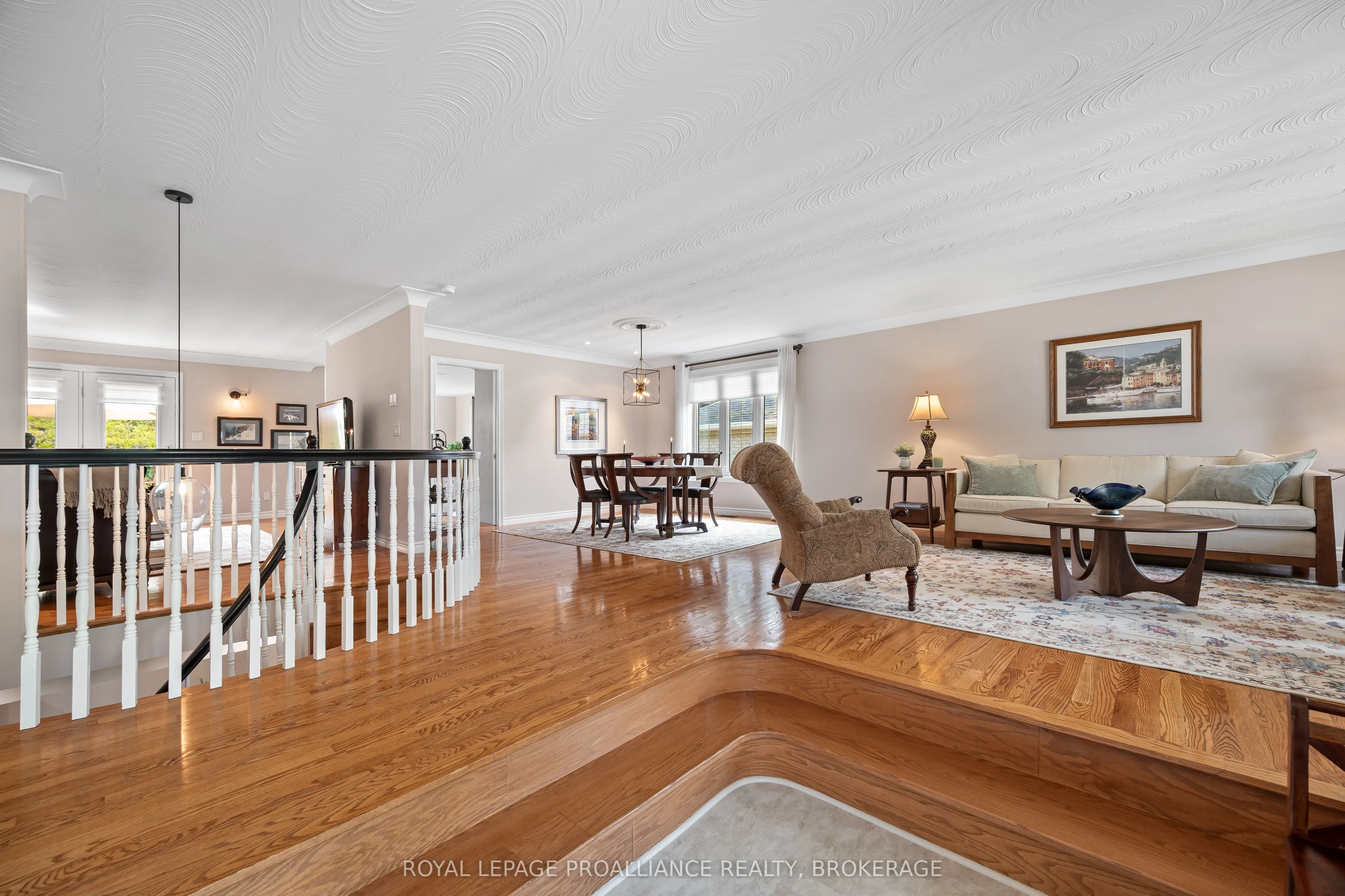 26 Kenwoods Circle