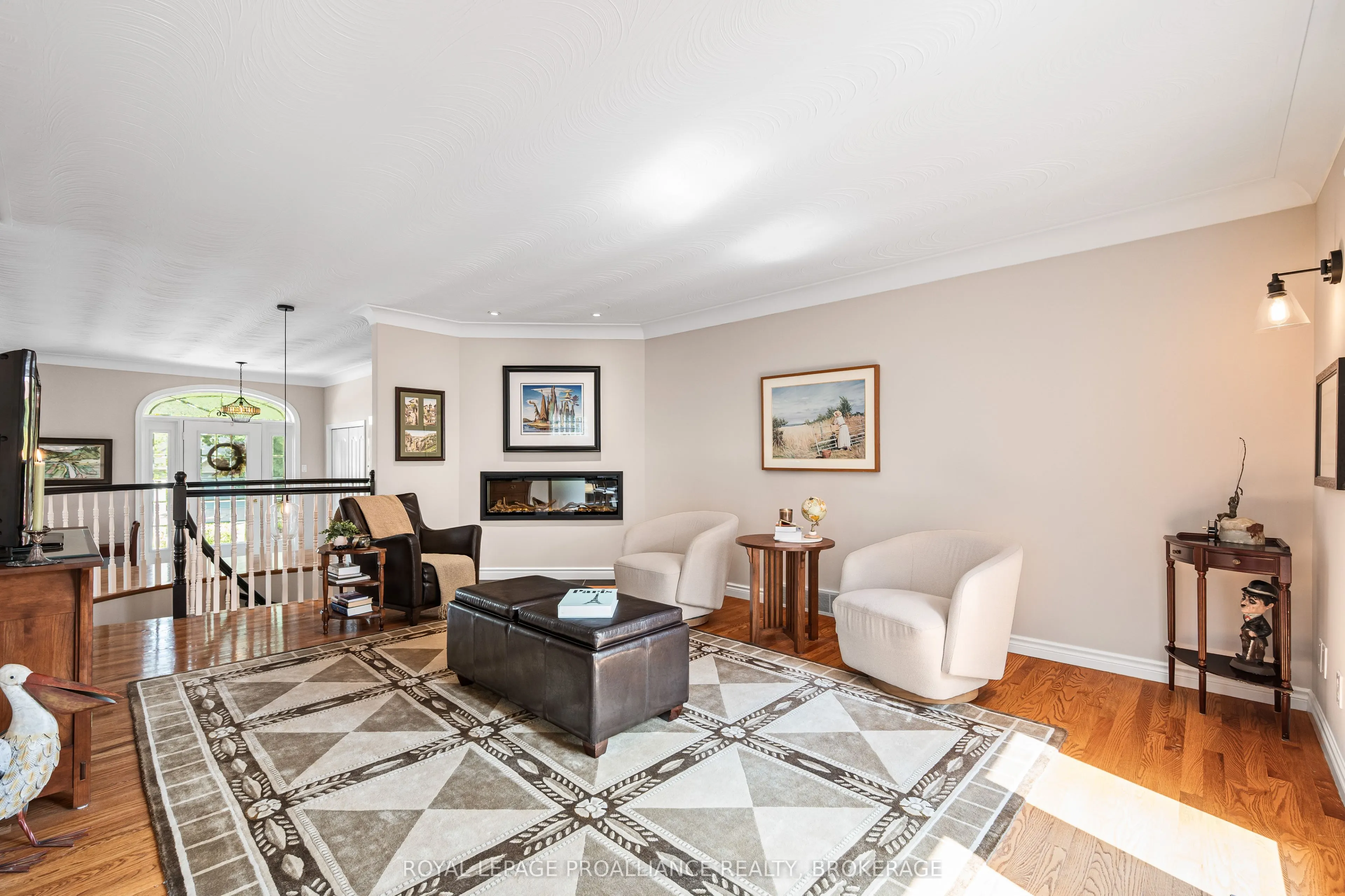26 Kenwoods Circle