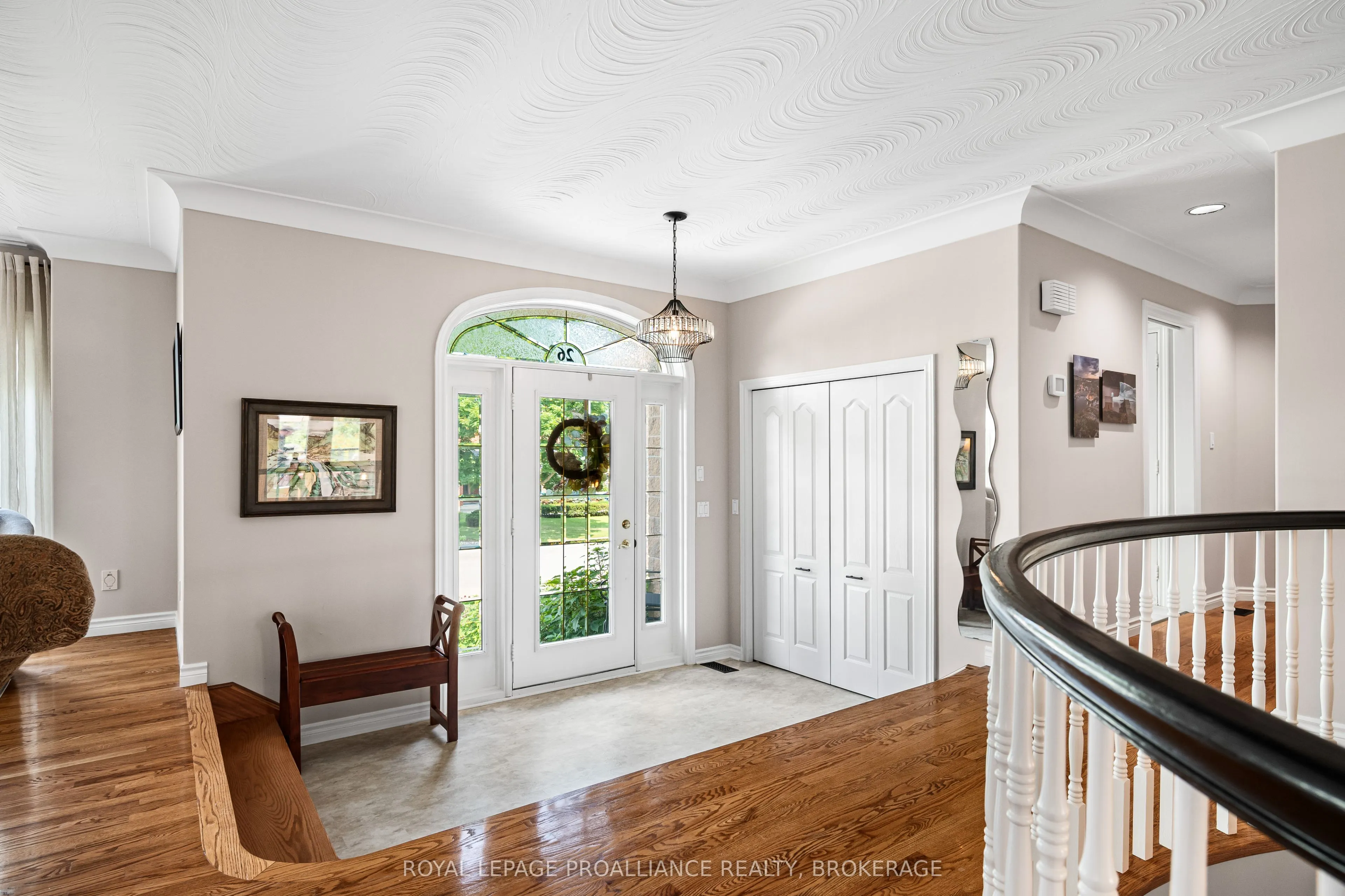 26 Kenwoods Circle