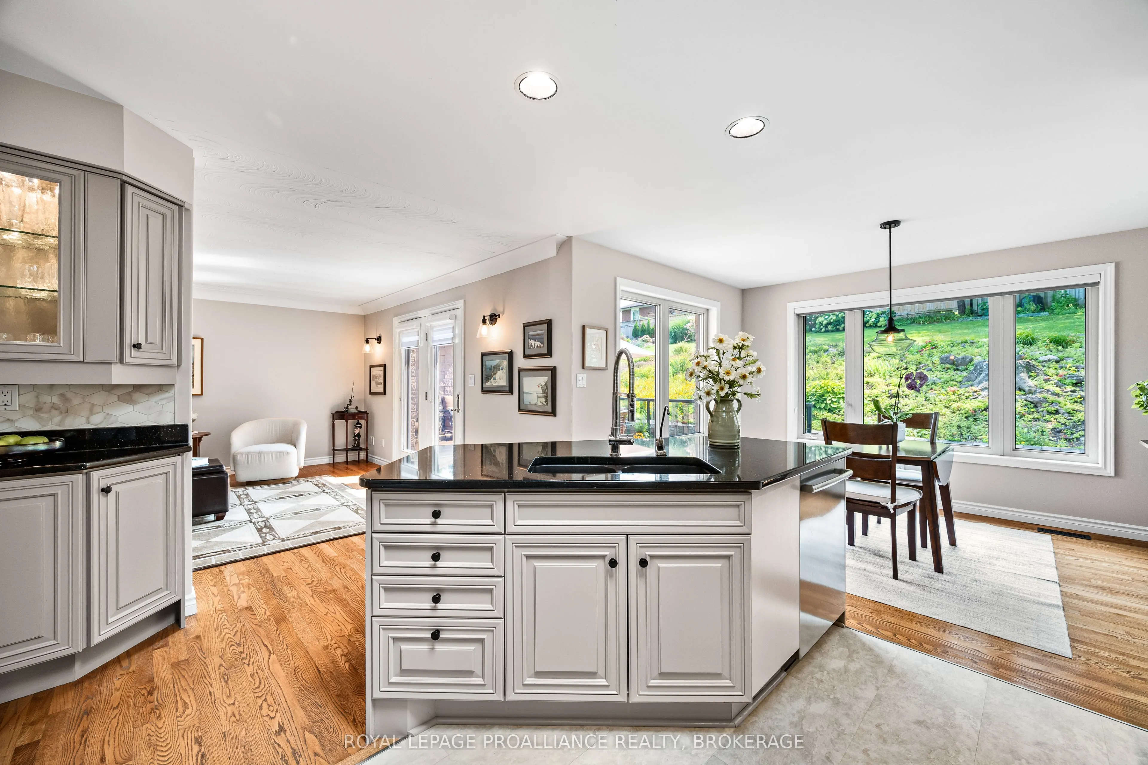 26 Kenwoods Circle