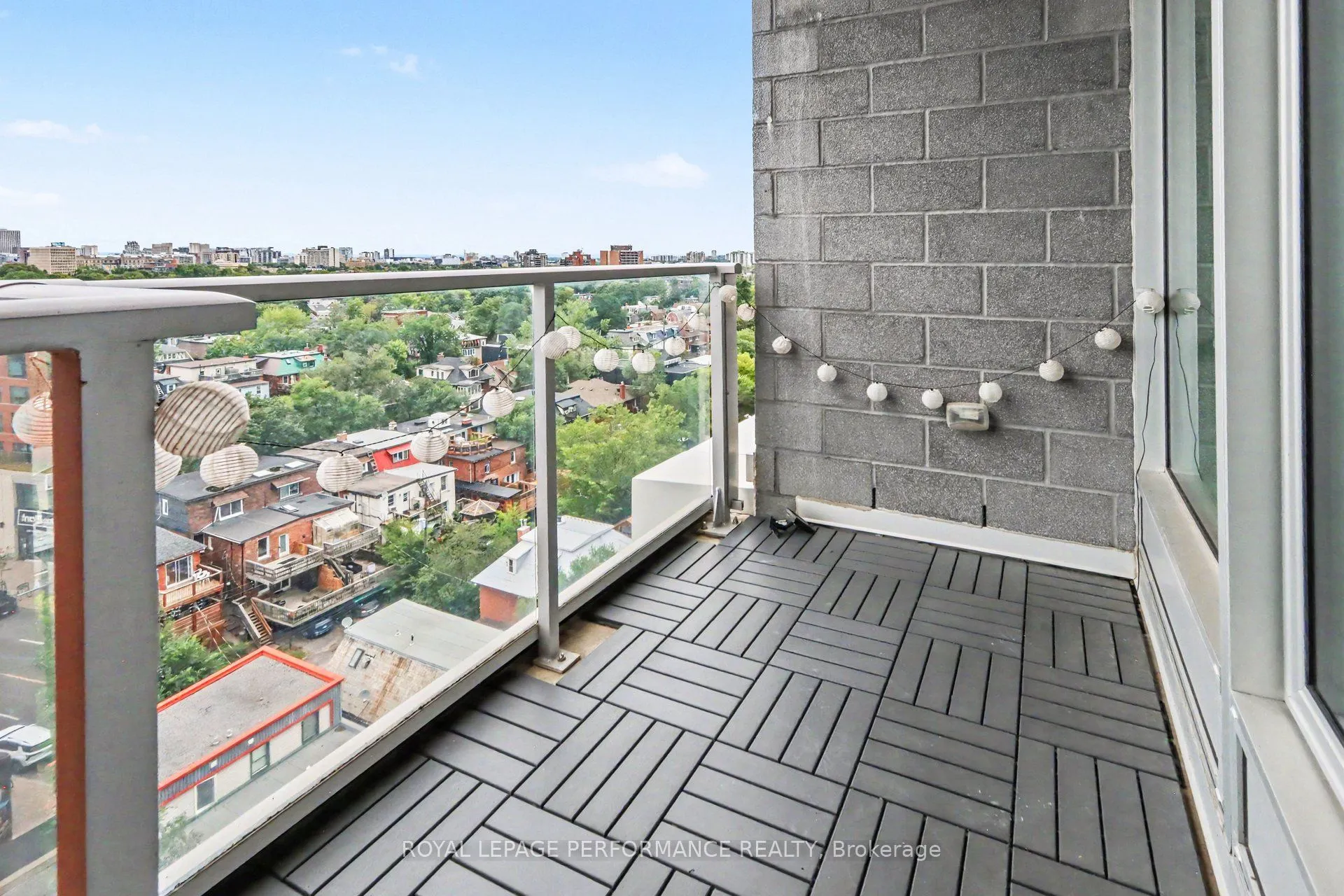 118 Holmwood Avenue #1008