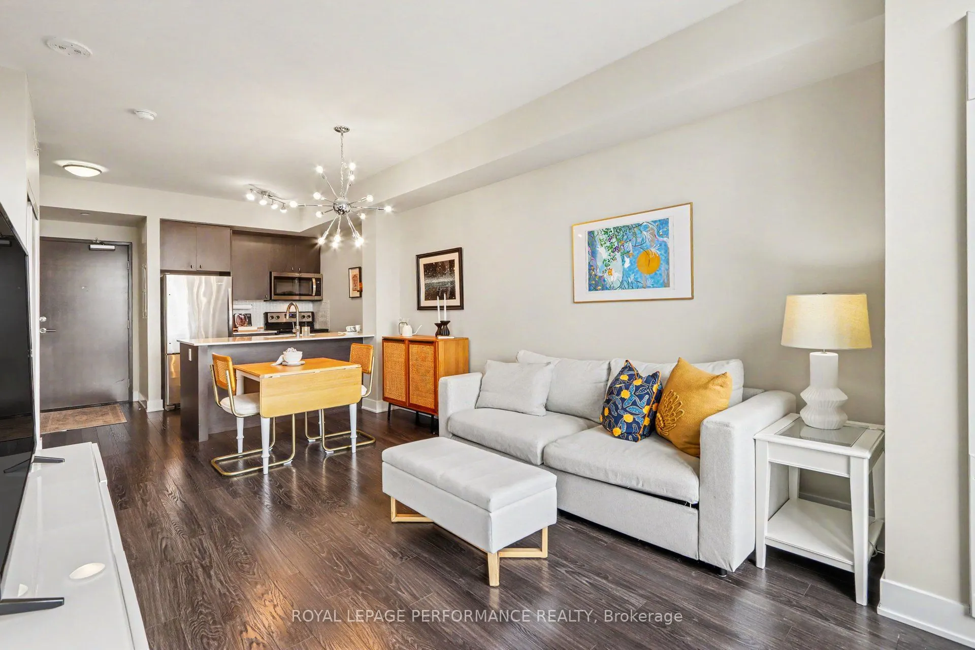 118 Holmwood Avenue #1008