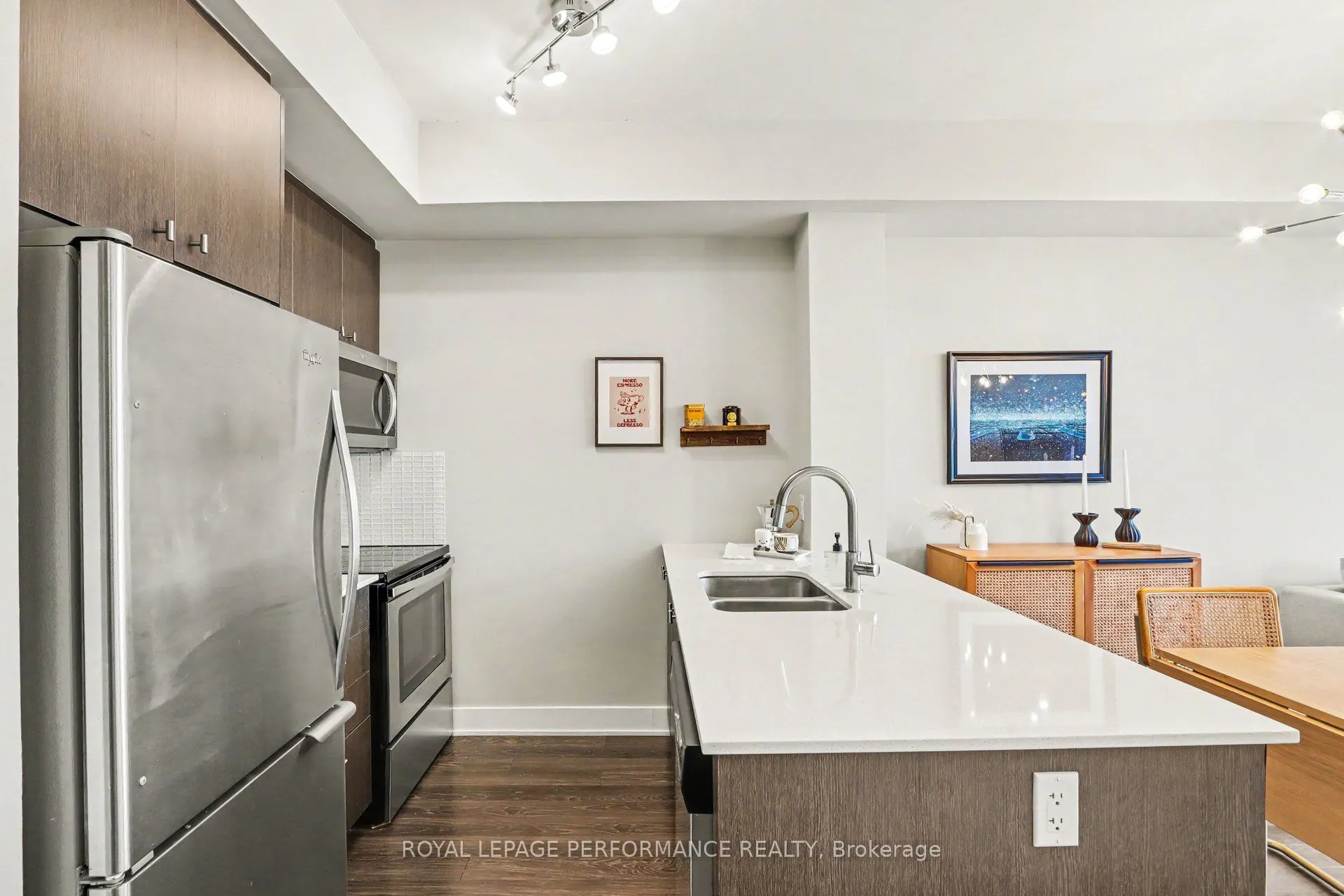 118 Holmwood Avenue #1008