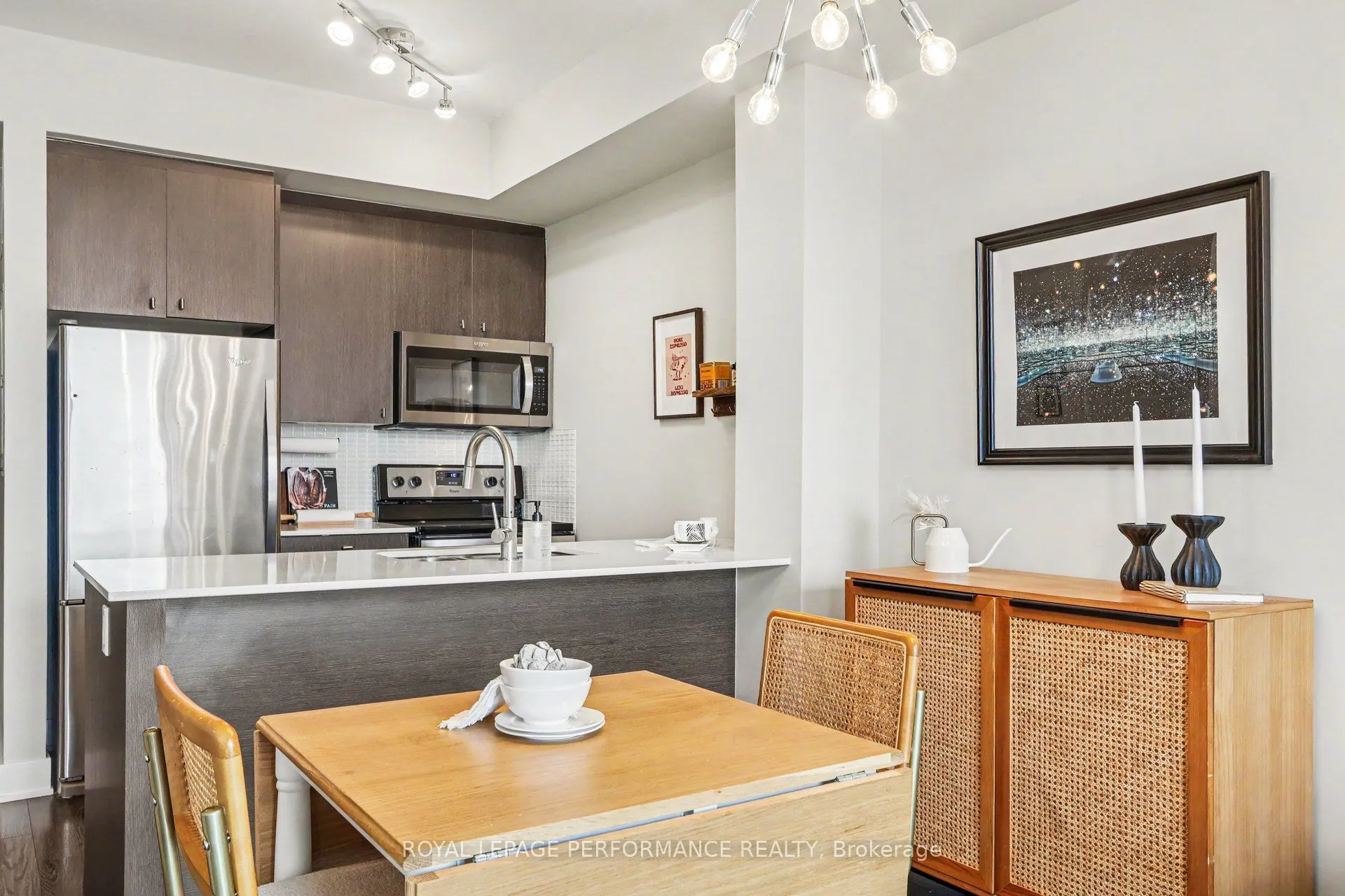 118 Holmwood Avenue #1008