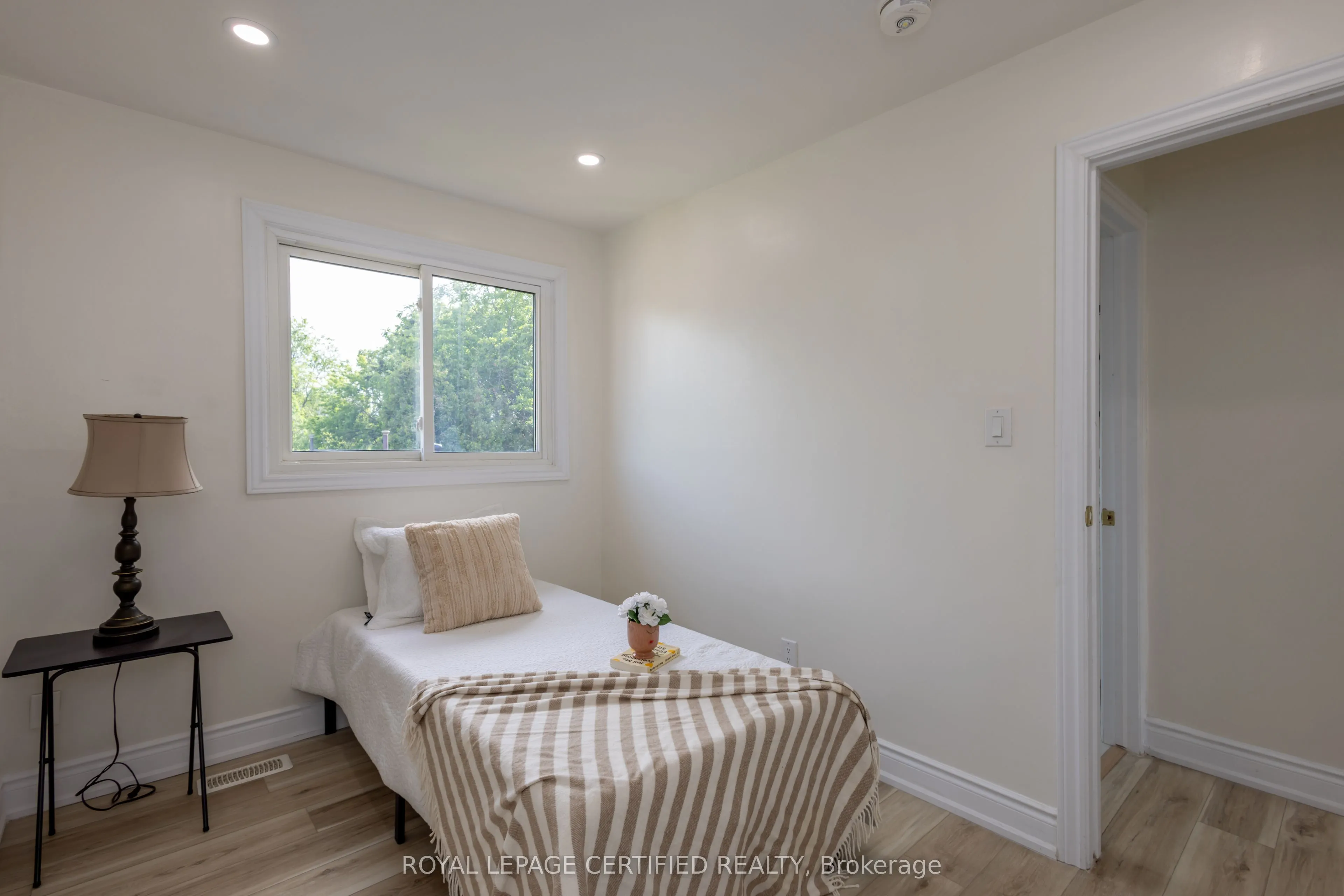 111 Limeridge Road W