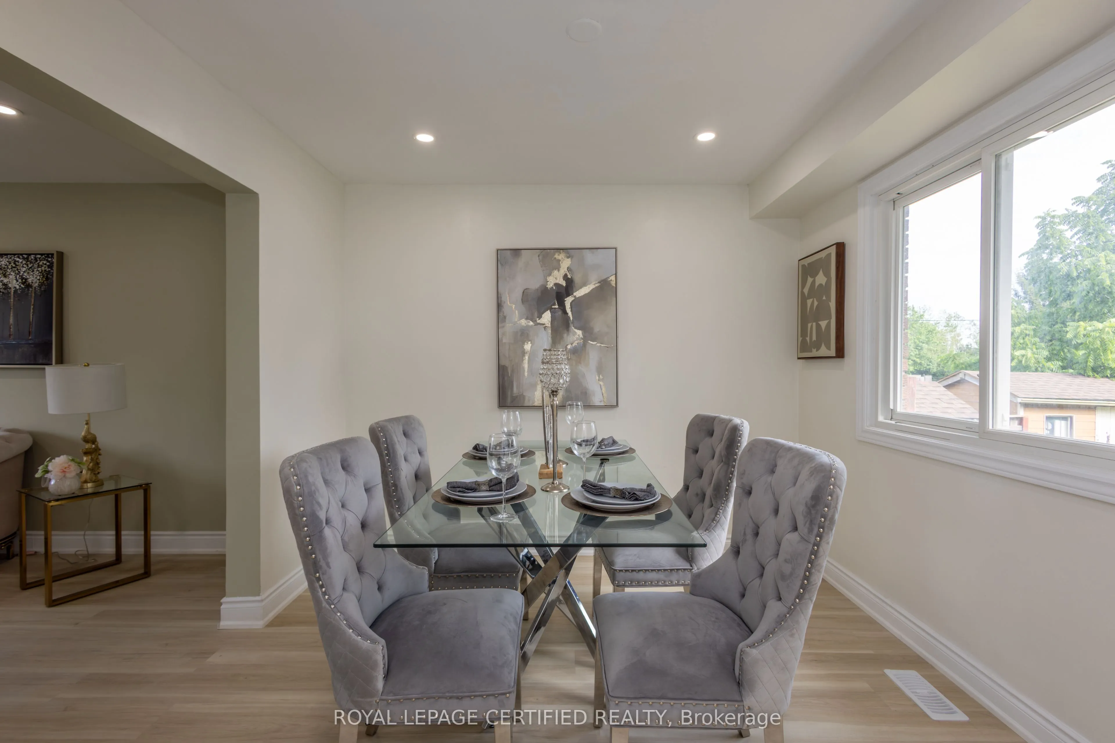 111 Limeridge Road W