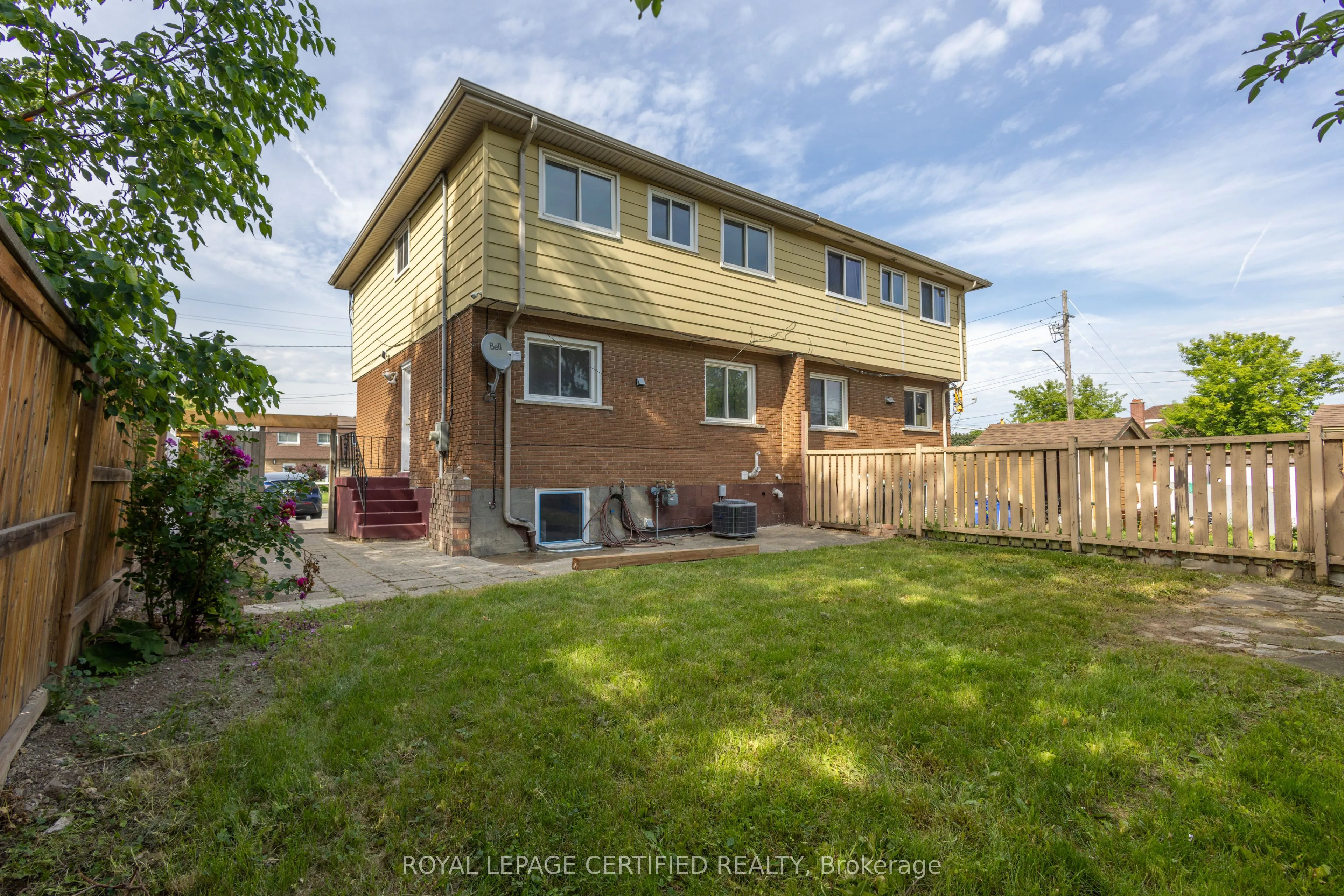 111 Limeridge Road W