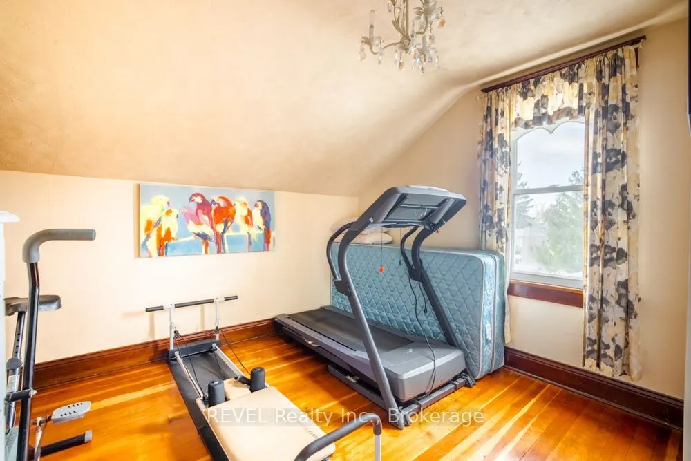 550 Lakeshore Road