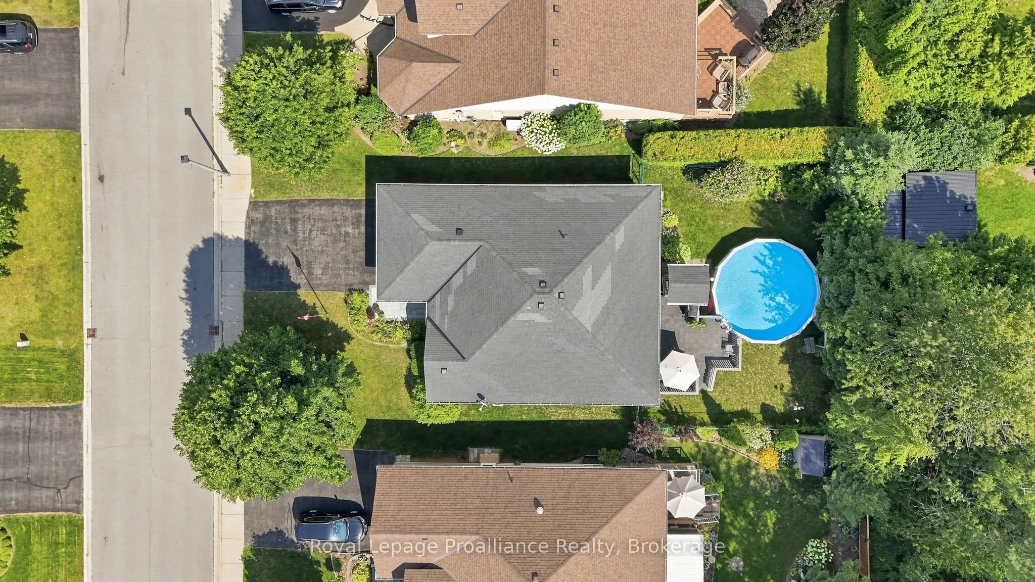 9 Seneca Drive
