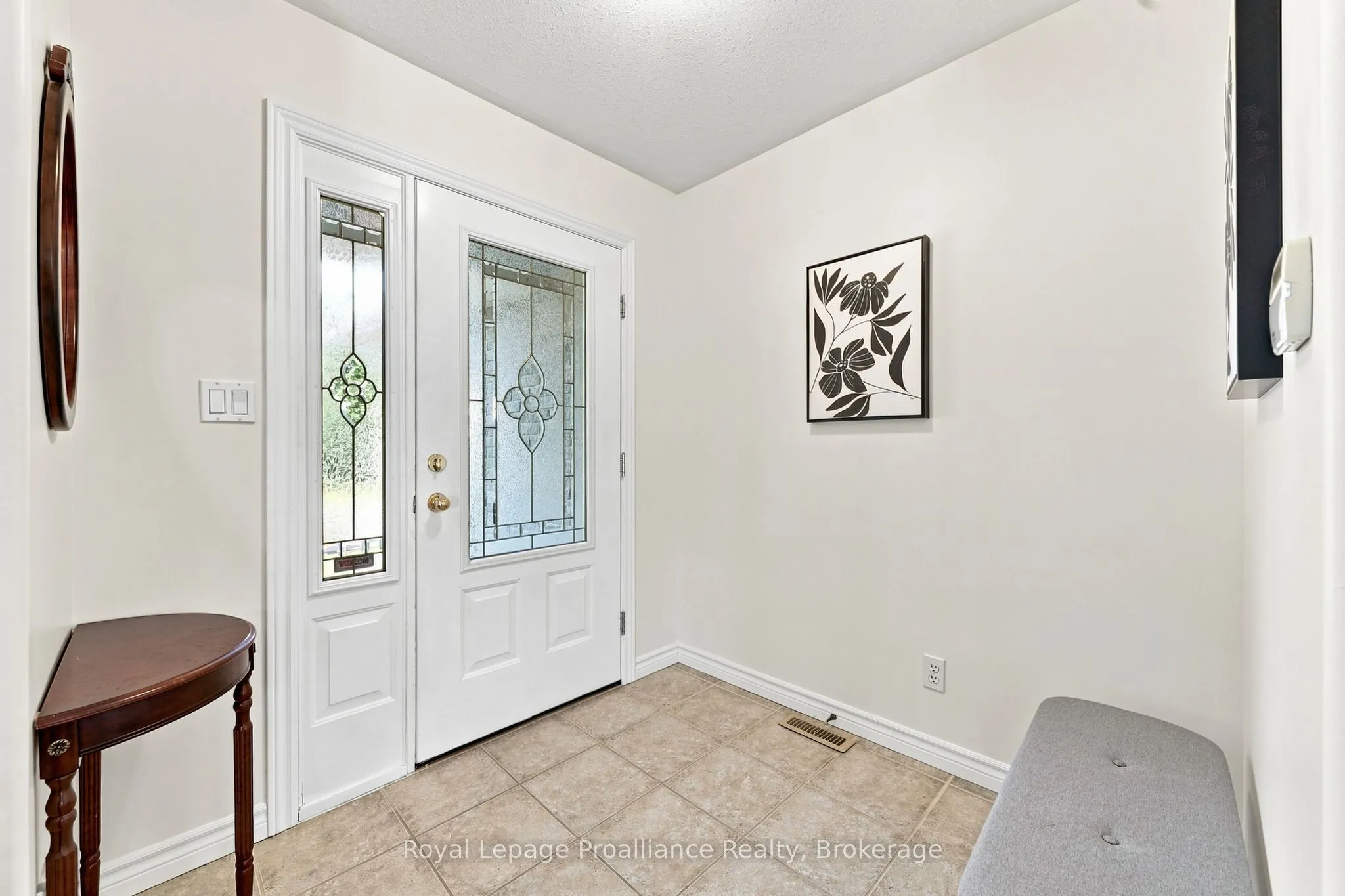 9 Seneca Drive