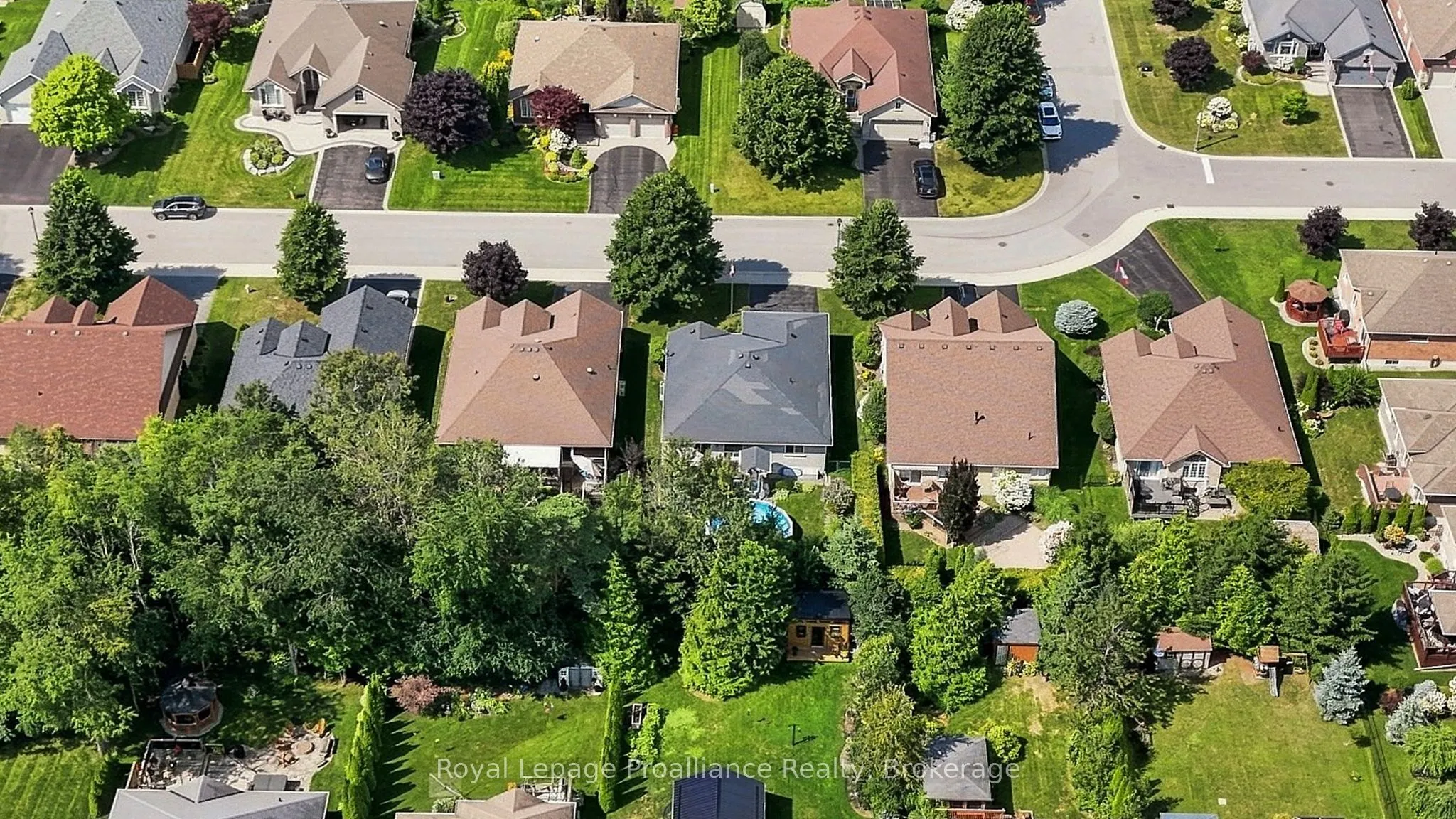 9 Seneca Drive