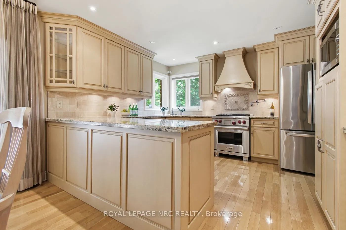 79 Cherry Ridge Boulevard