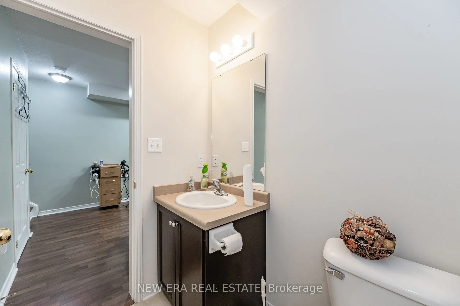 151 Green Road #13