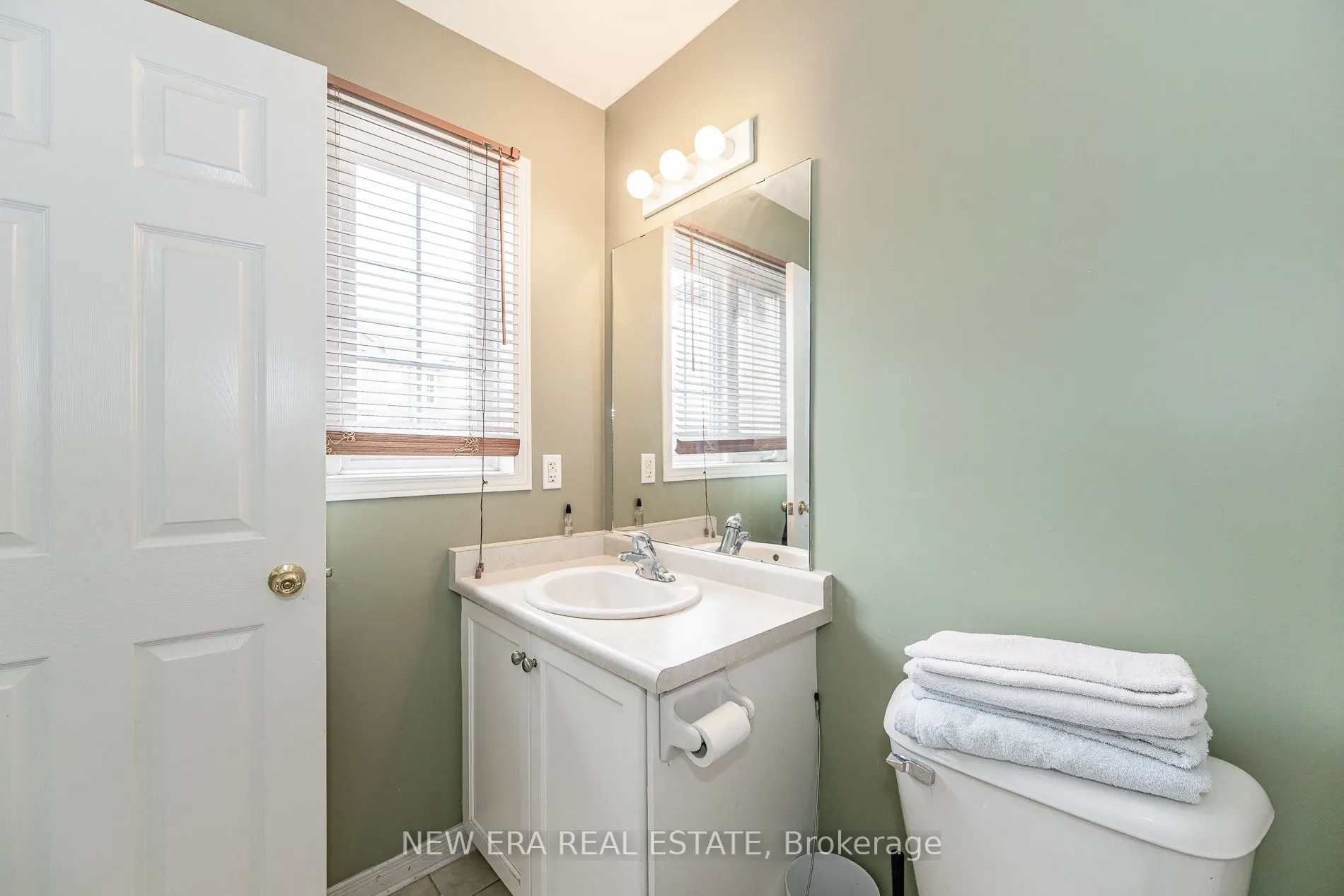 151 Green Road #13