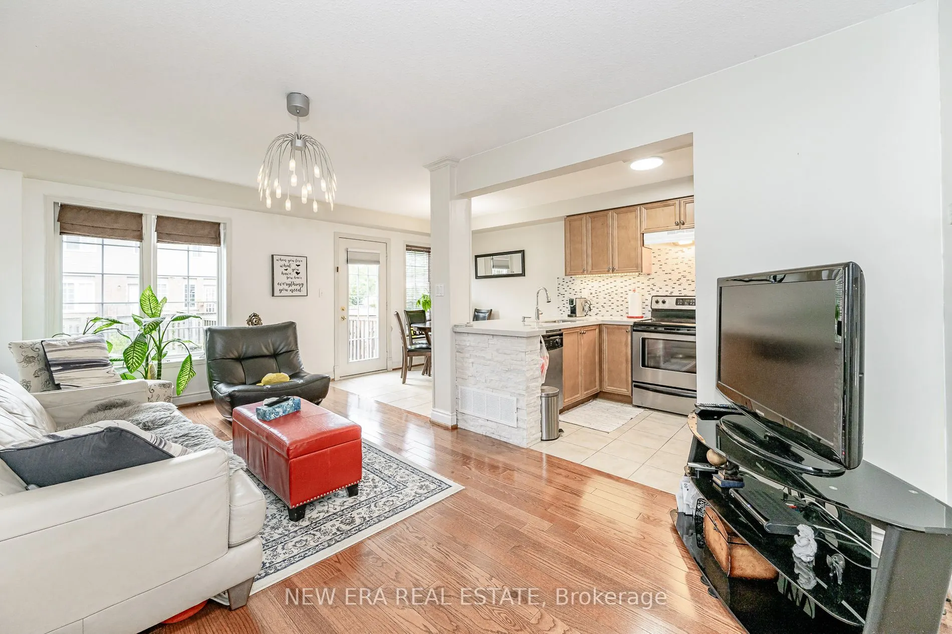 151 Green Road #13